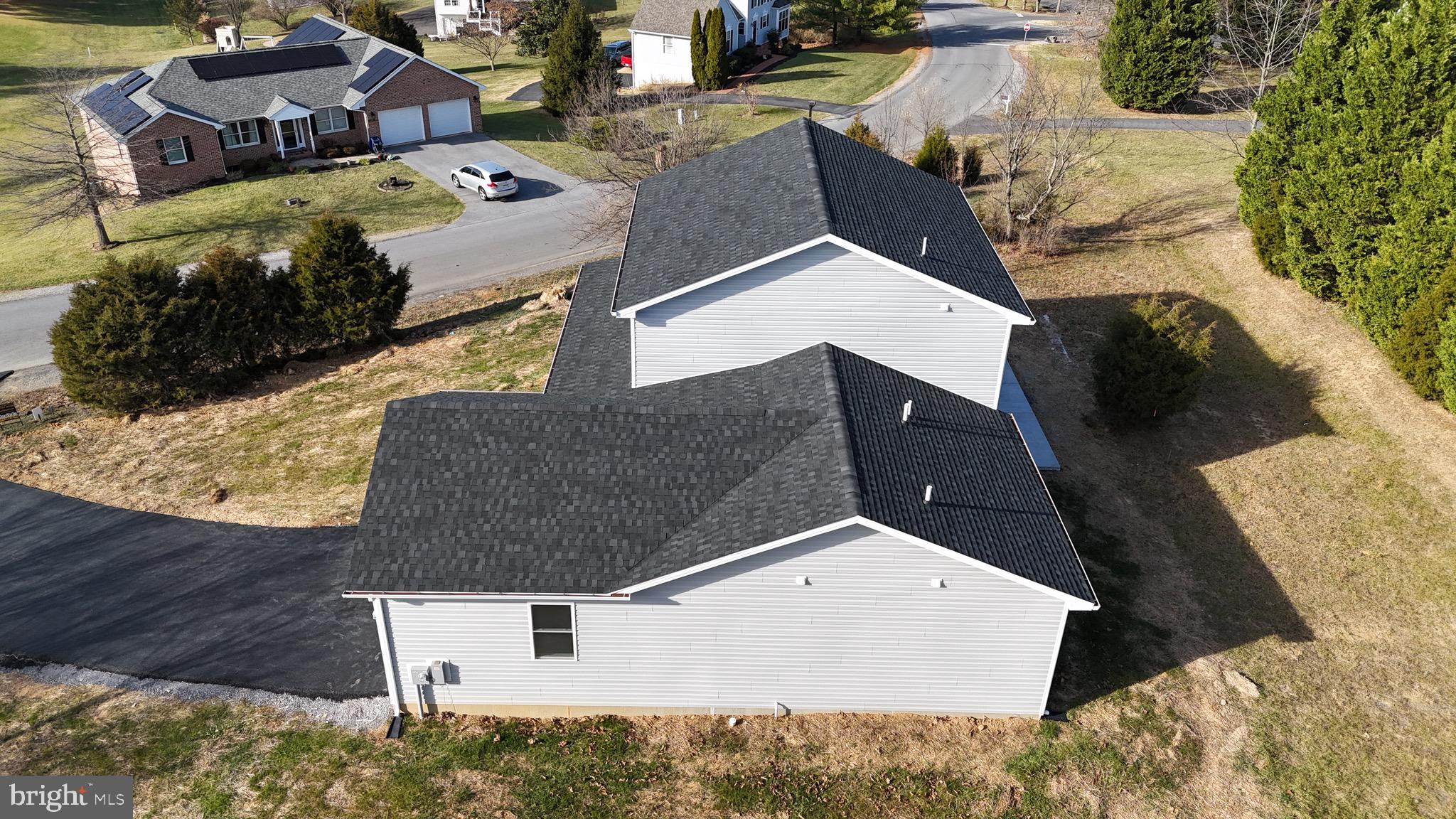 HOWARD SPEAKS - Residential