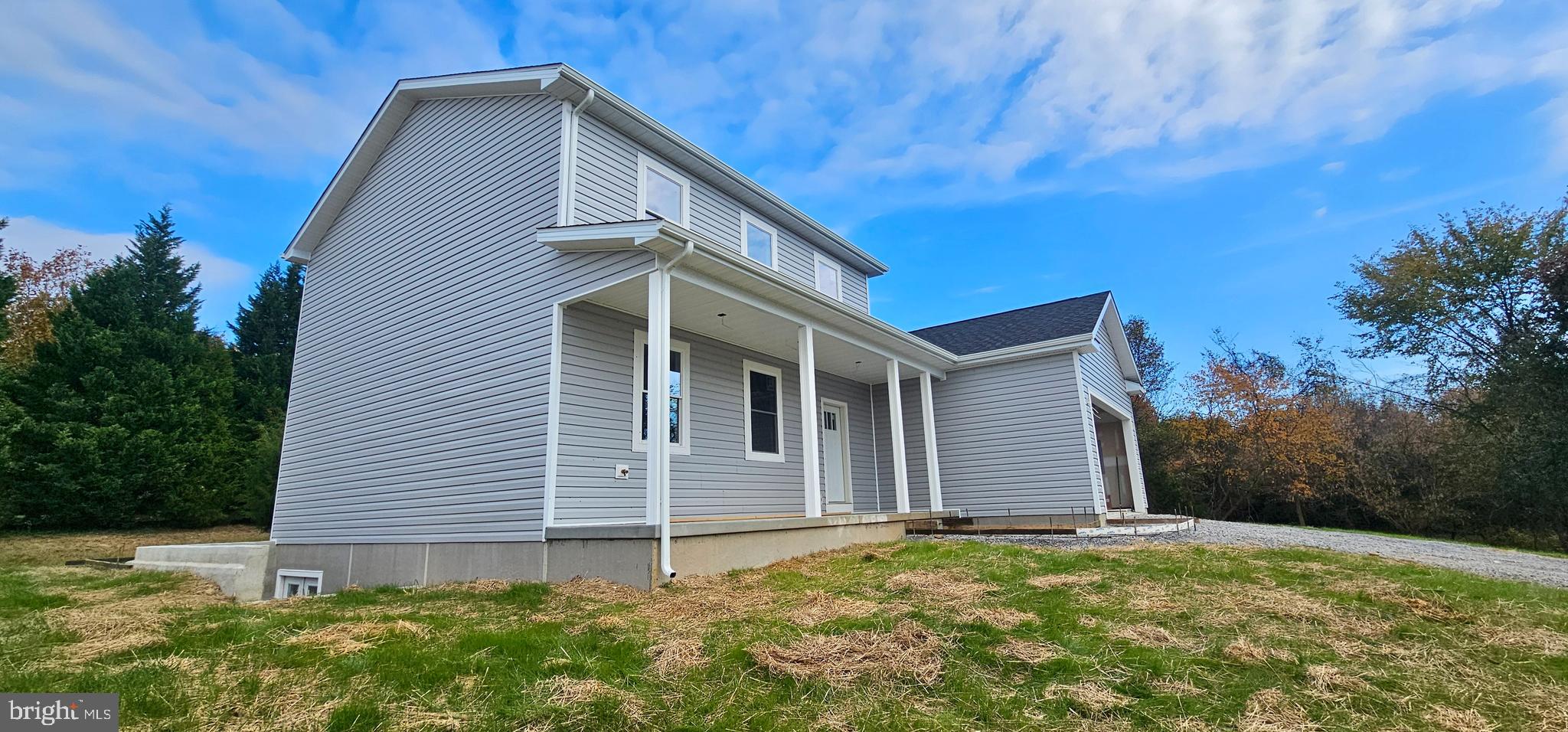 HOWARD SPEAKS - Residential