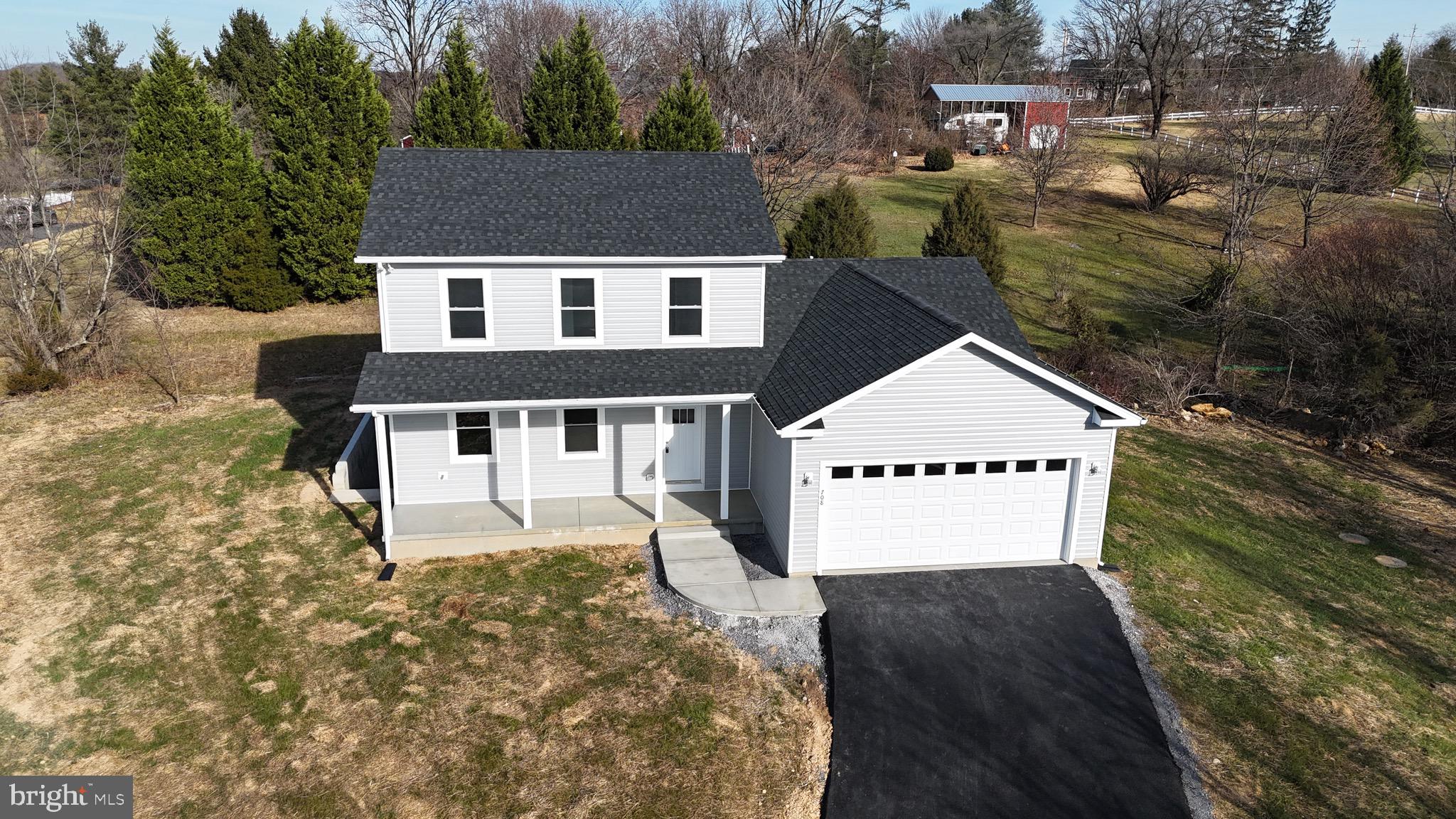 HOWARD SPEAKS - Residential