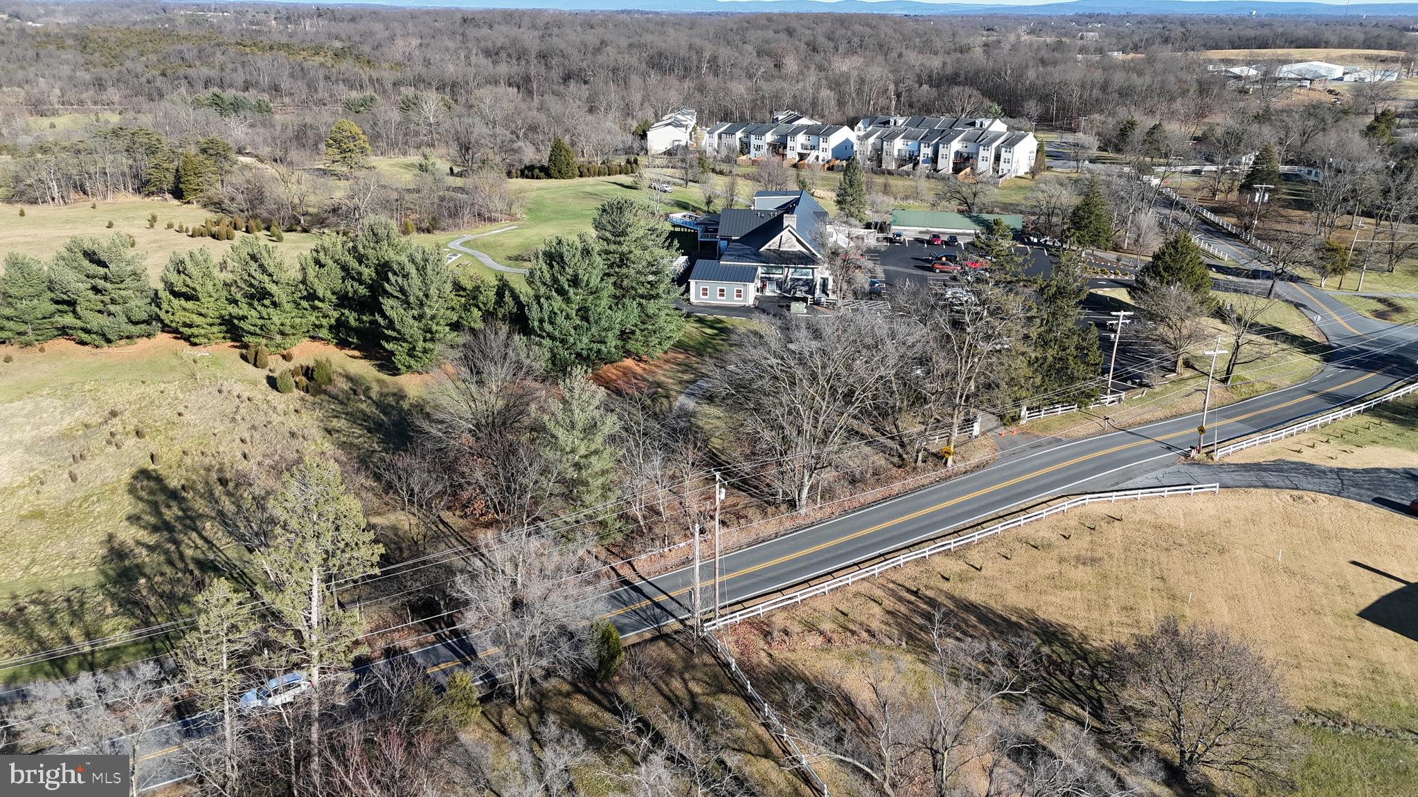 HOWARD SPEAKS - Residential