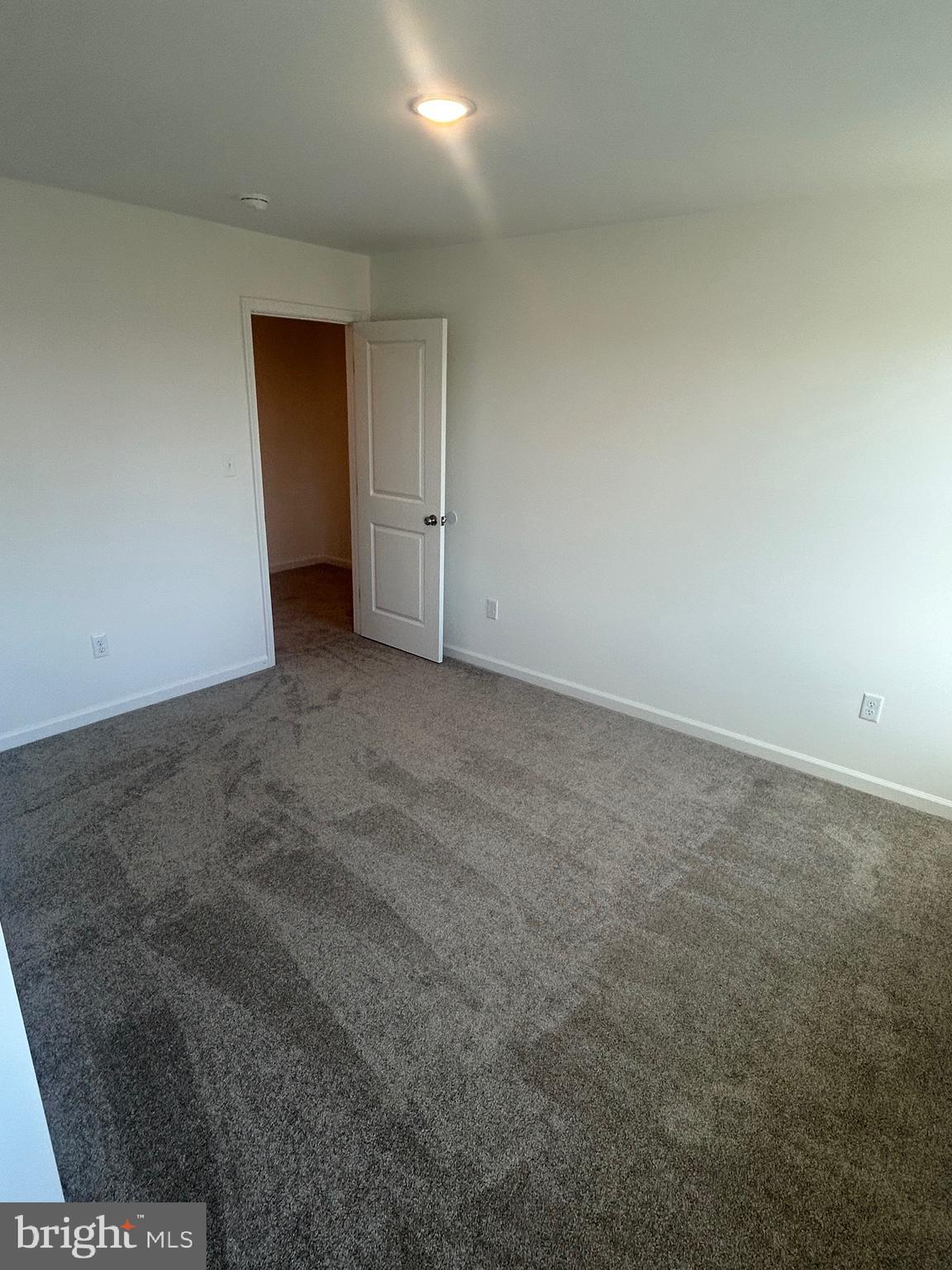 HOWARD SPEAKS - Residential