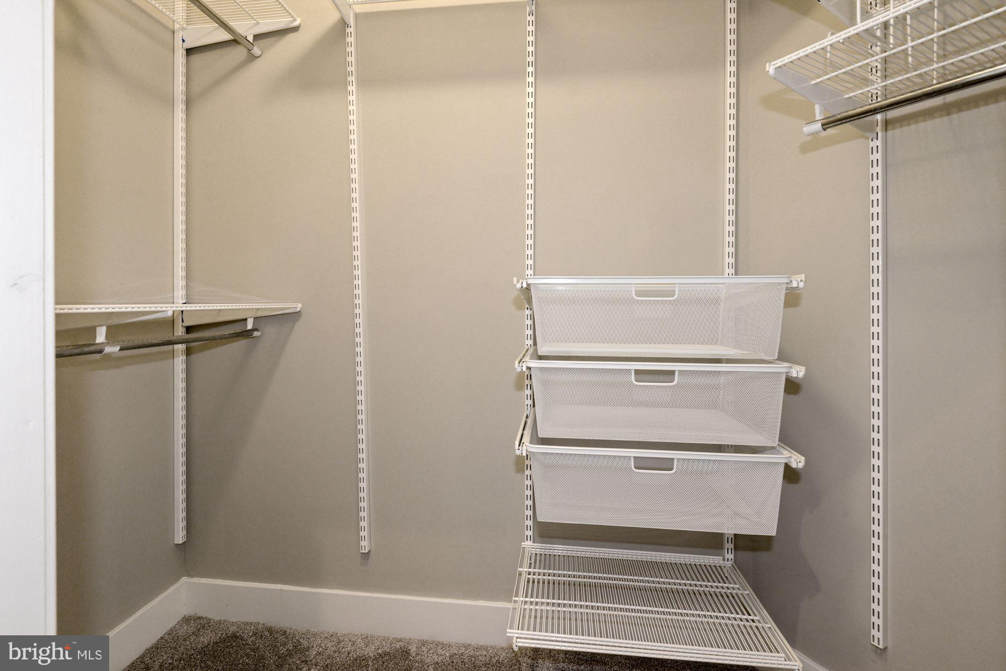 1800 WILSON - Residential