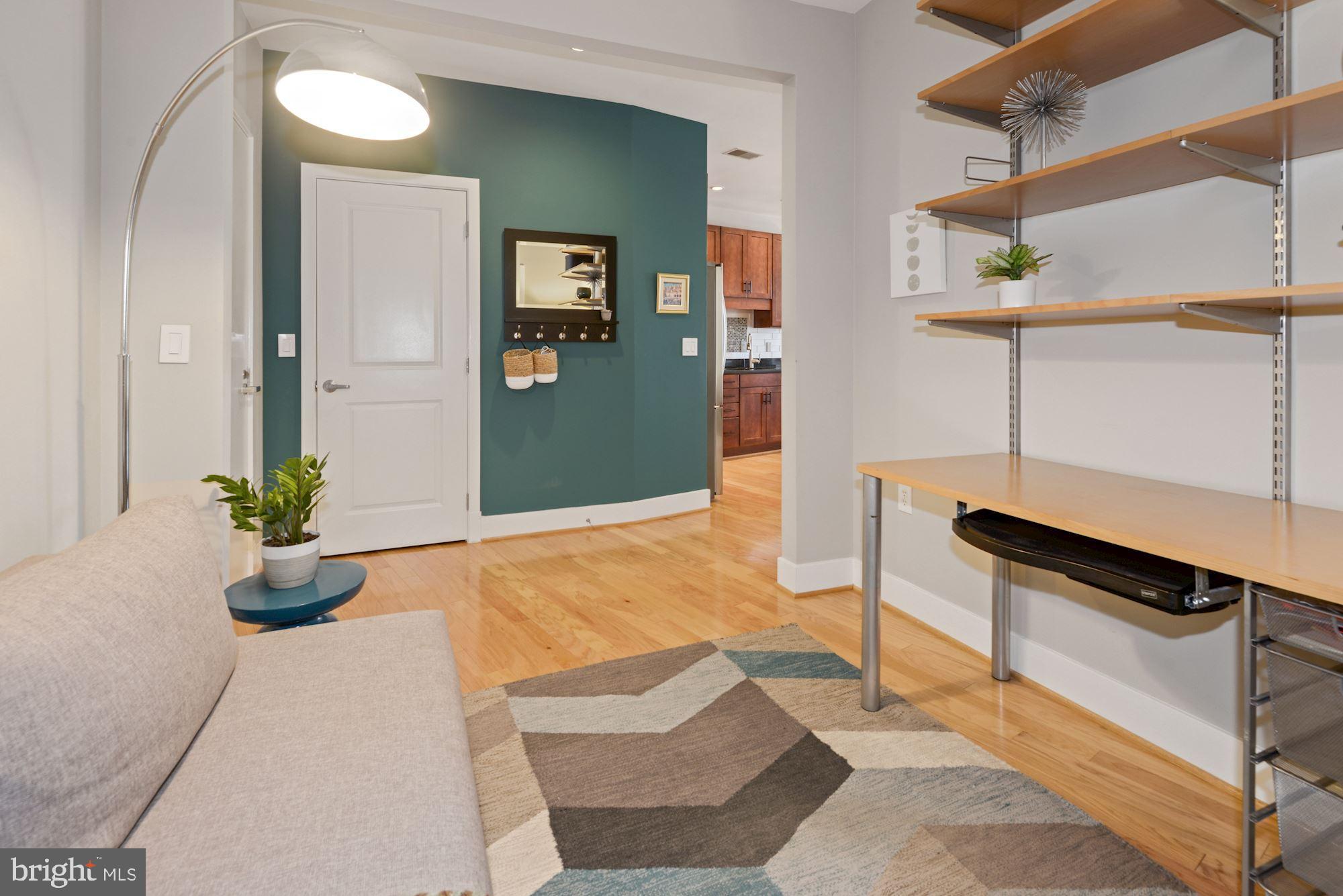 1800 WILSON - Residential