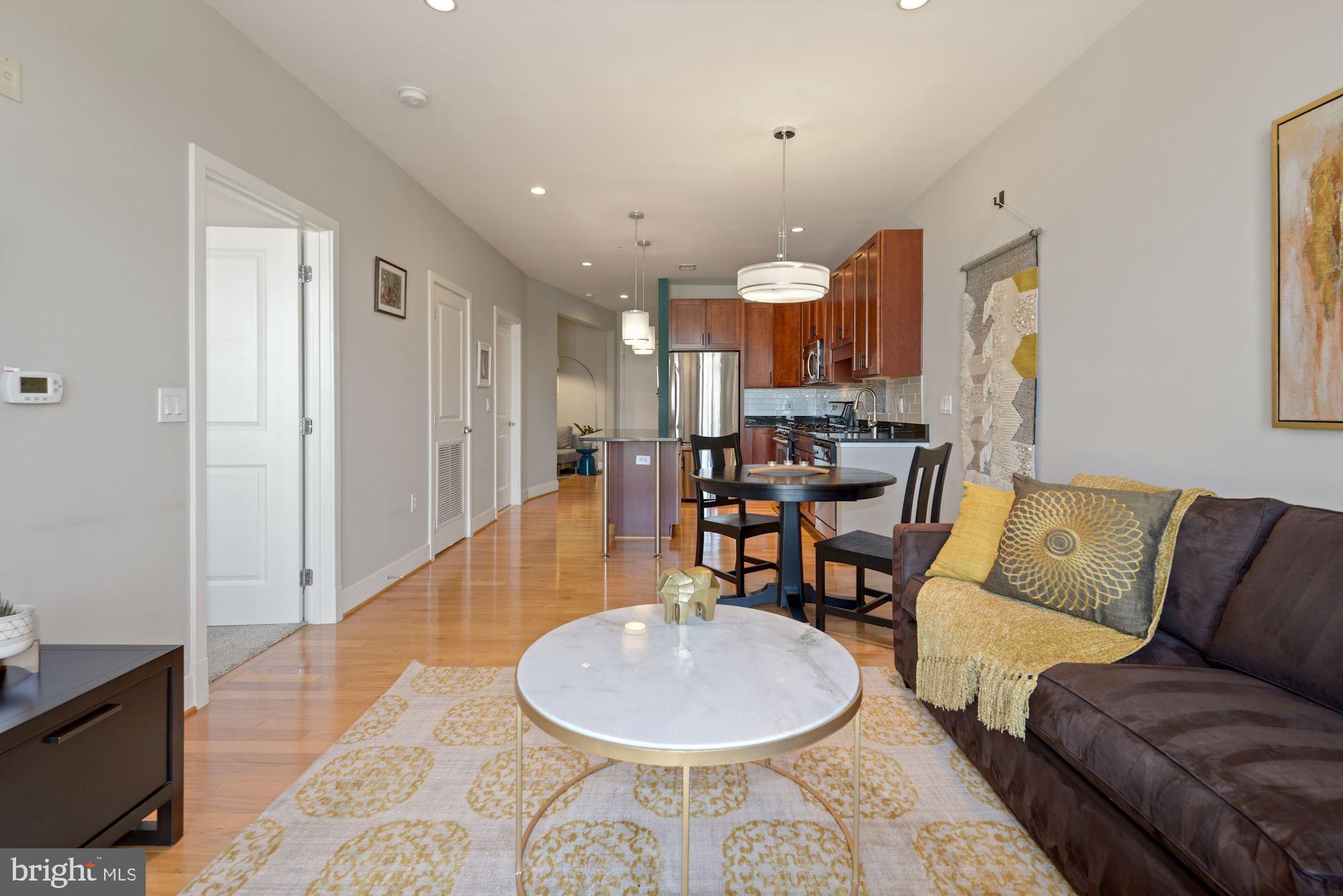 1800 WILSON - Residential