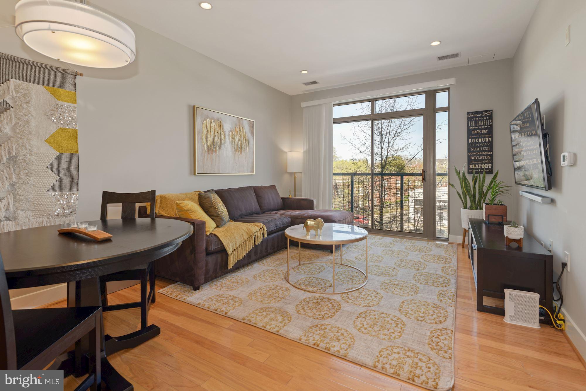 1800 WILSON - Residential