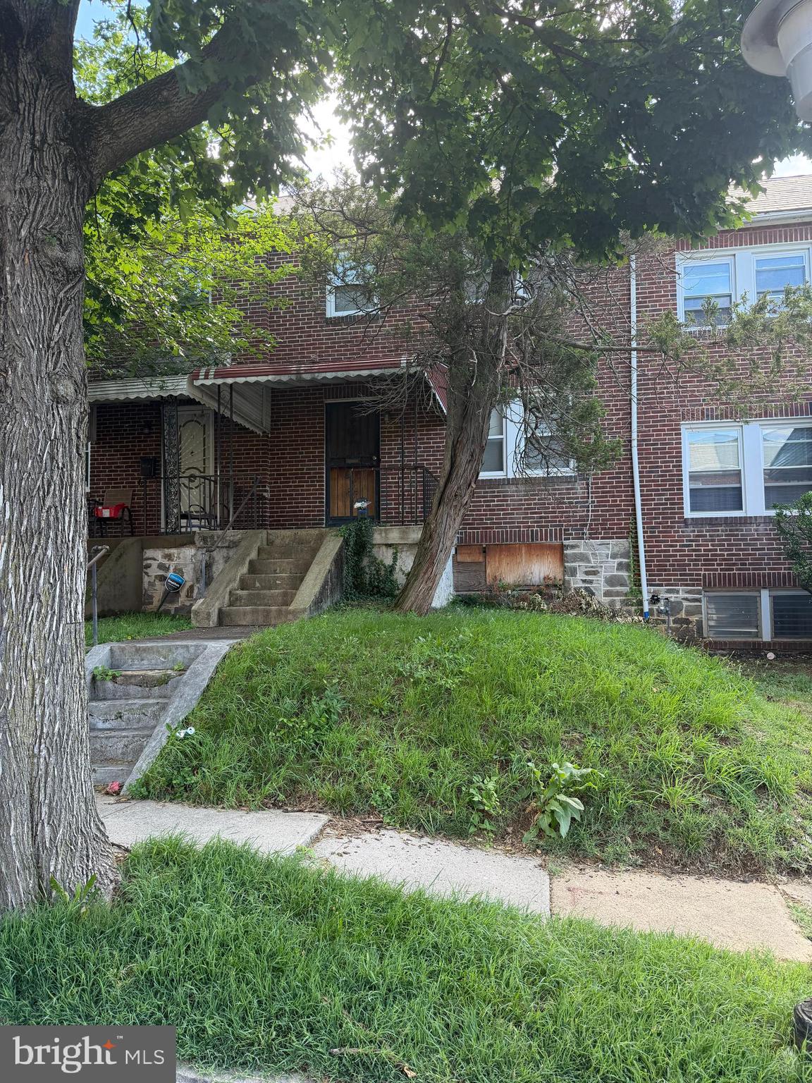 13 ABINGTON AVENUE