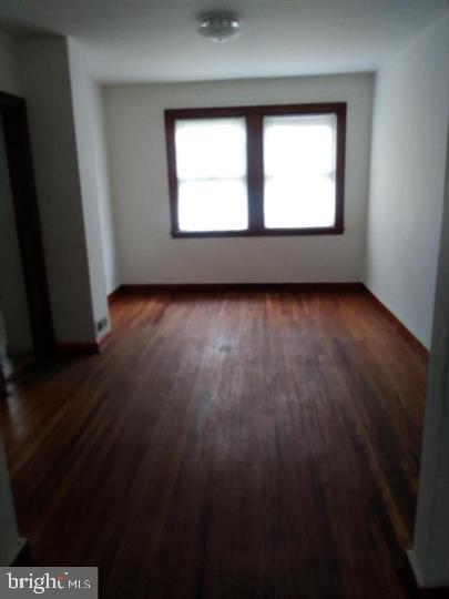 13 ABINGTON AVENUE