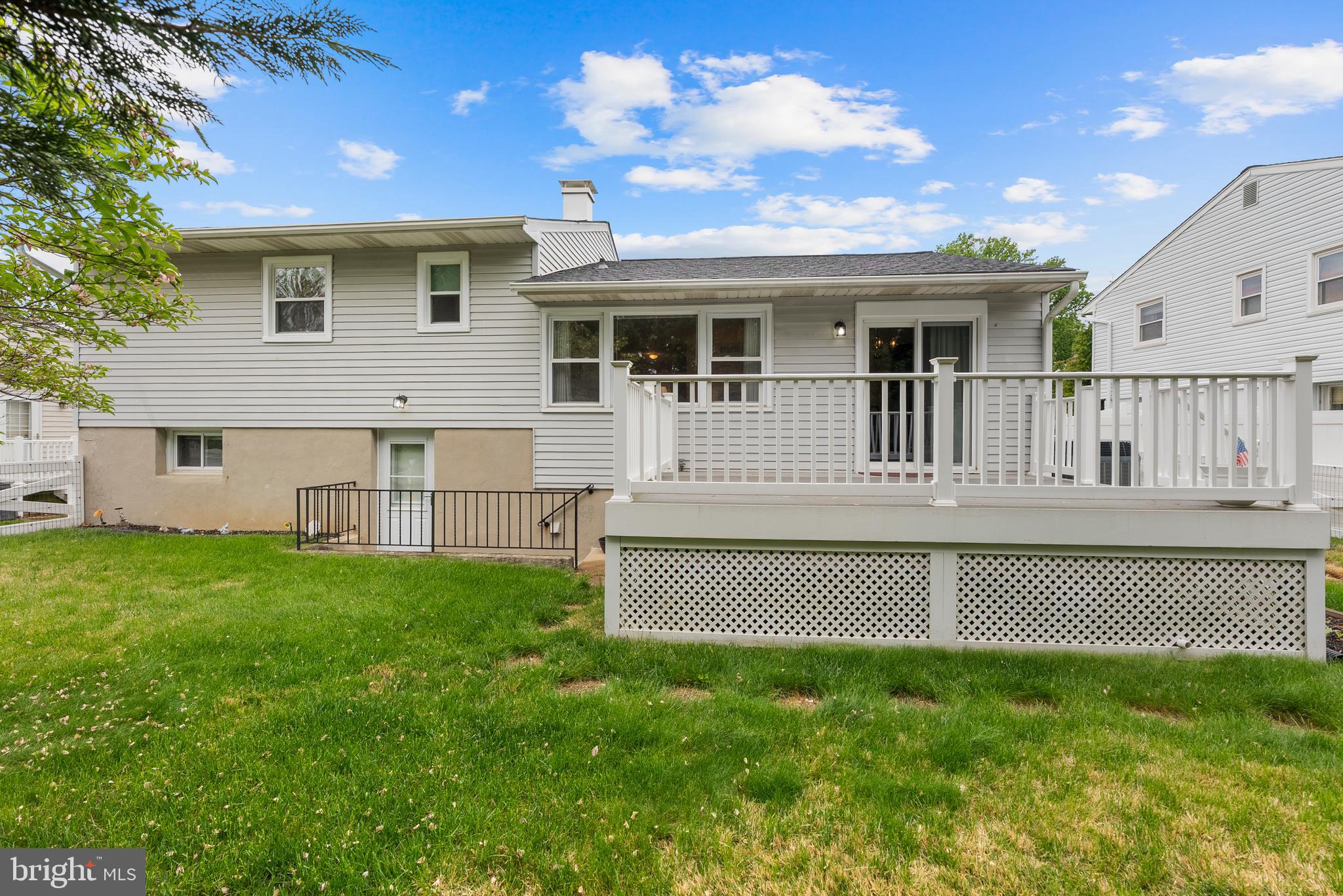 SILVERGATE VILLAGE - Residential