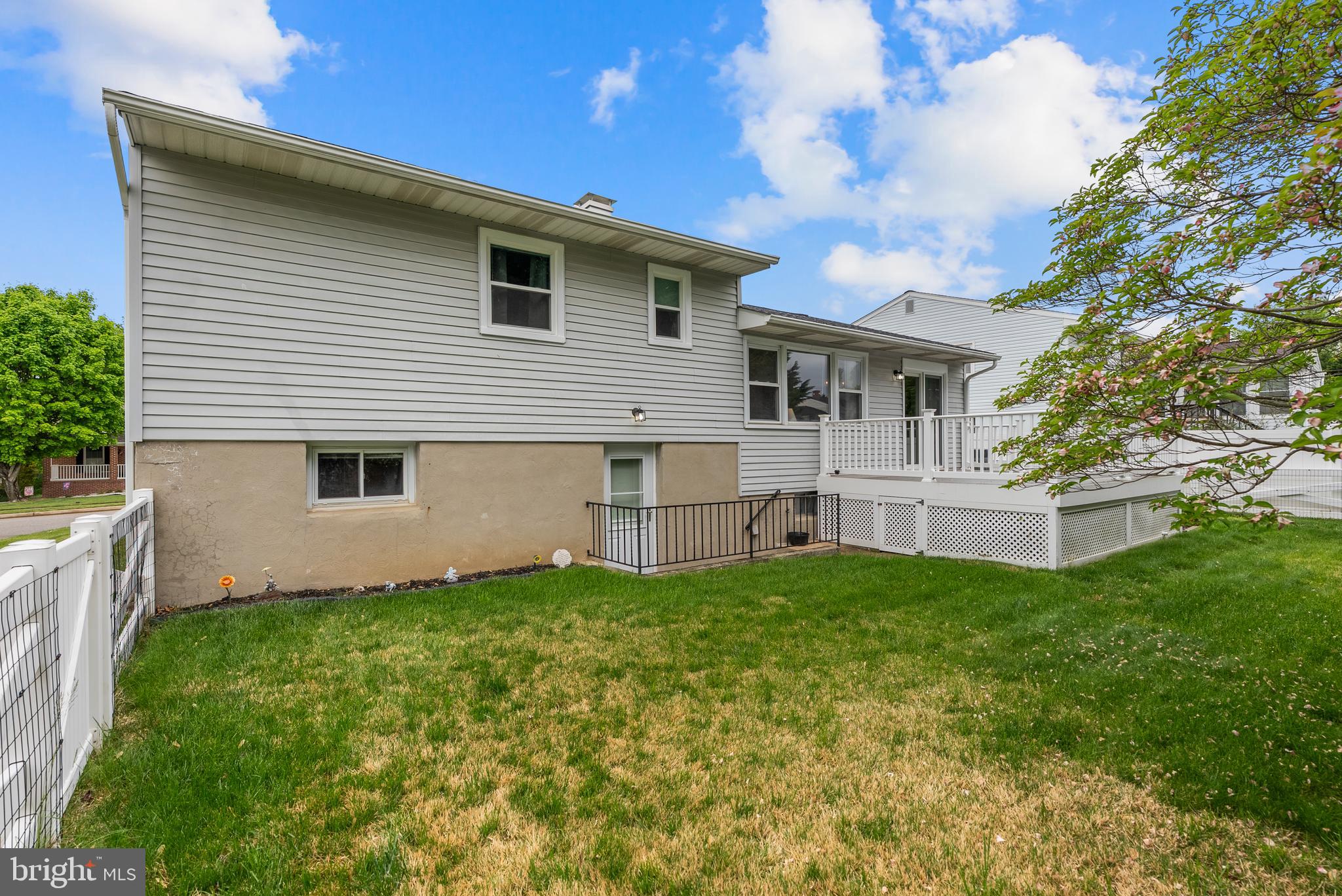 SILVERGATE VILLAGE - Residential