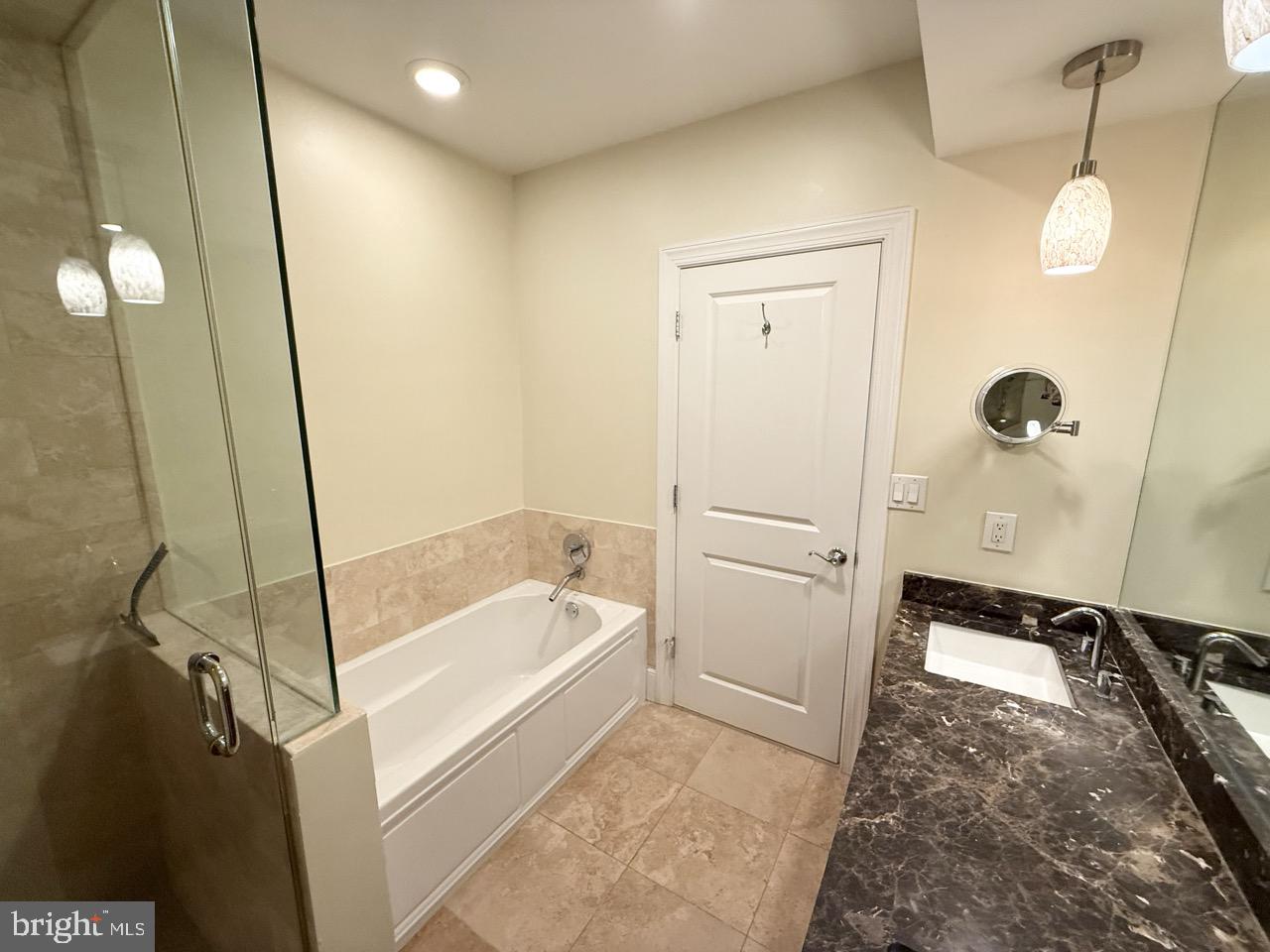 OLD CITY - Residential Lease