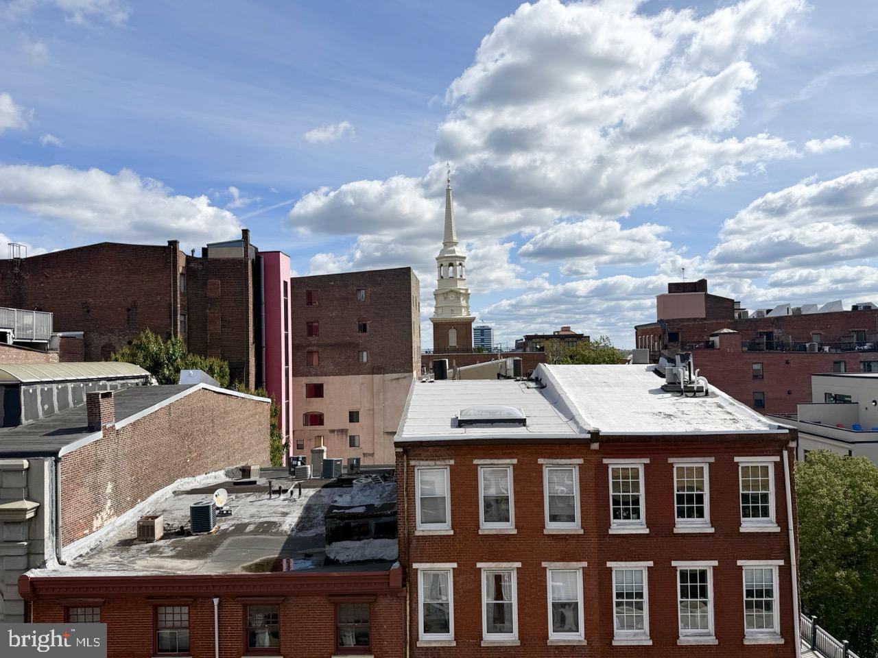 OLD CITY - Residential Lease