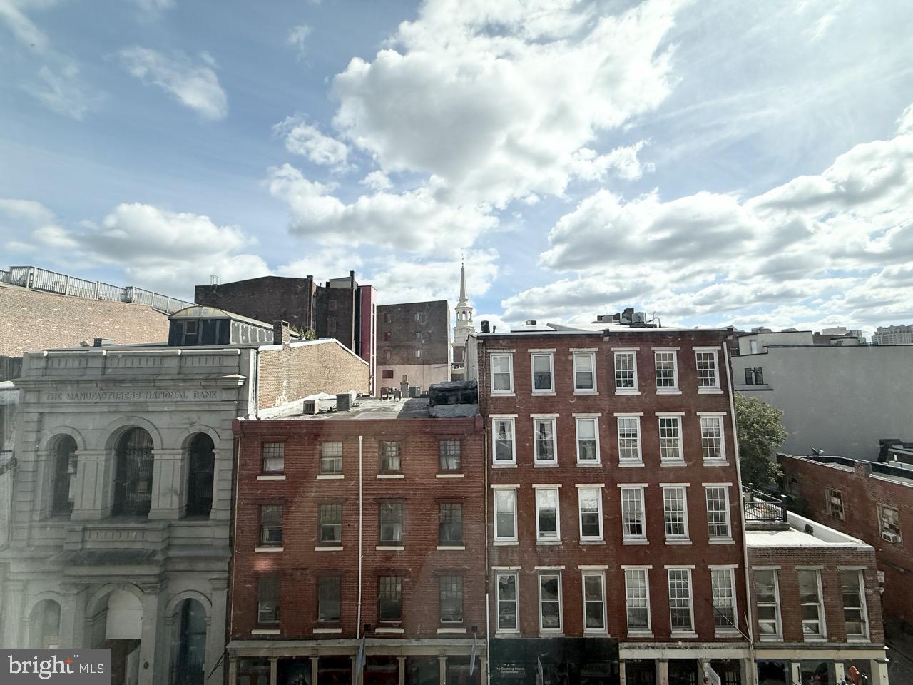 OLD CITY - Residential Lease