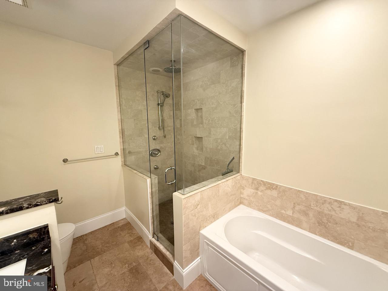 OLD CITY - Residential Lease