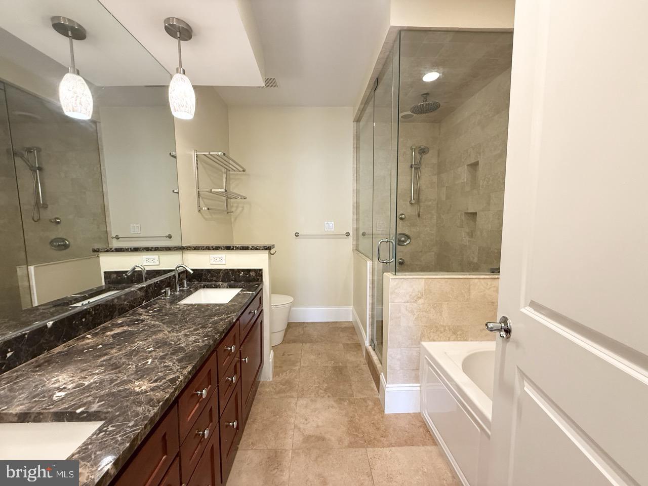 OLD CITY - Residential Lease