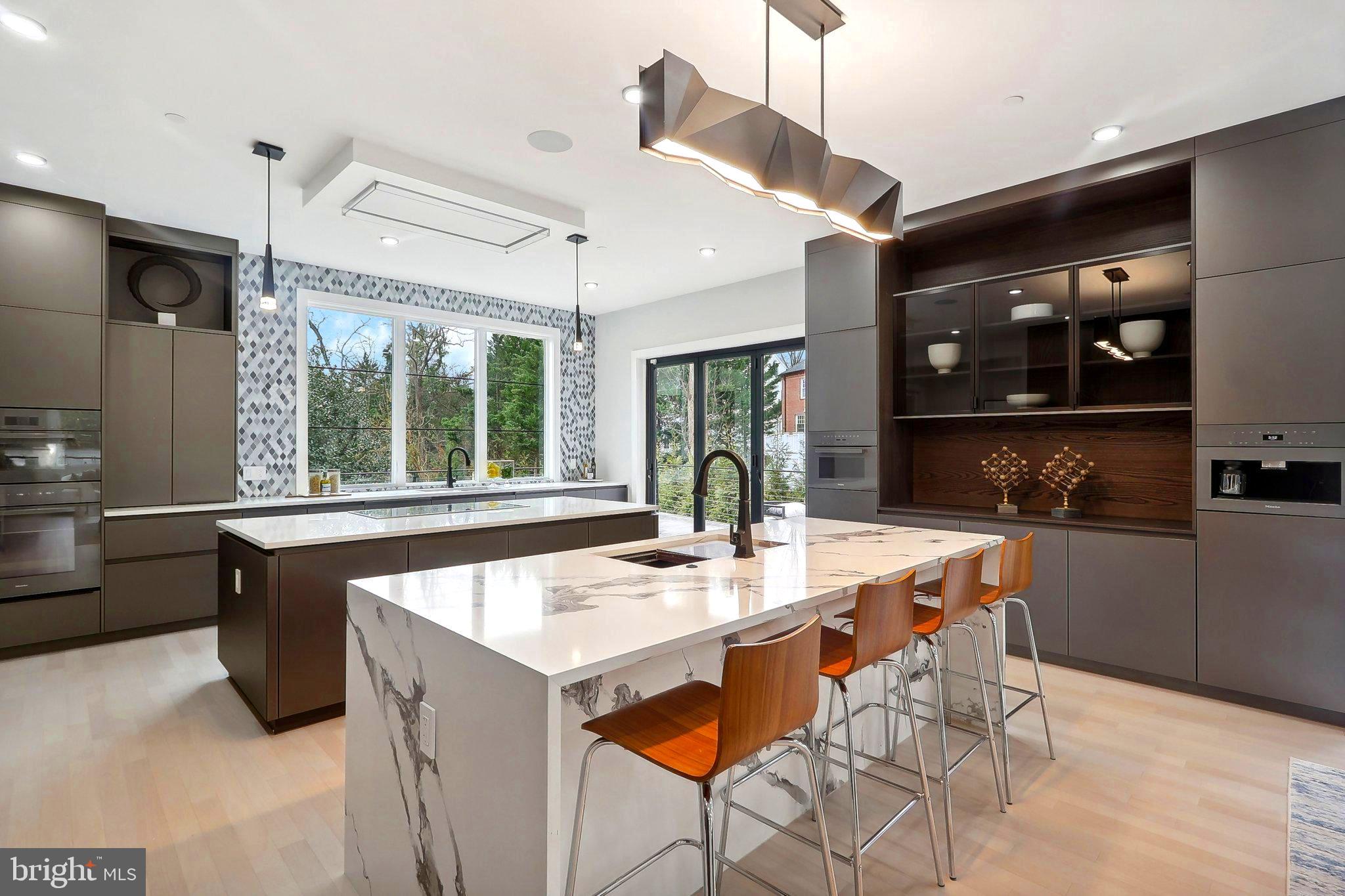 4920 LOUGHBORO ROAD NW