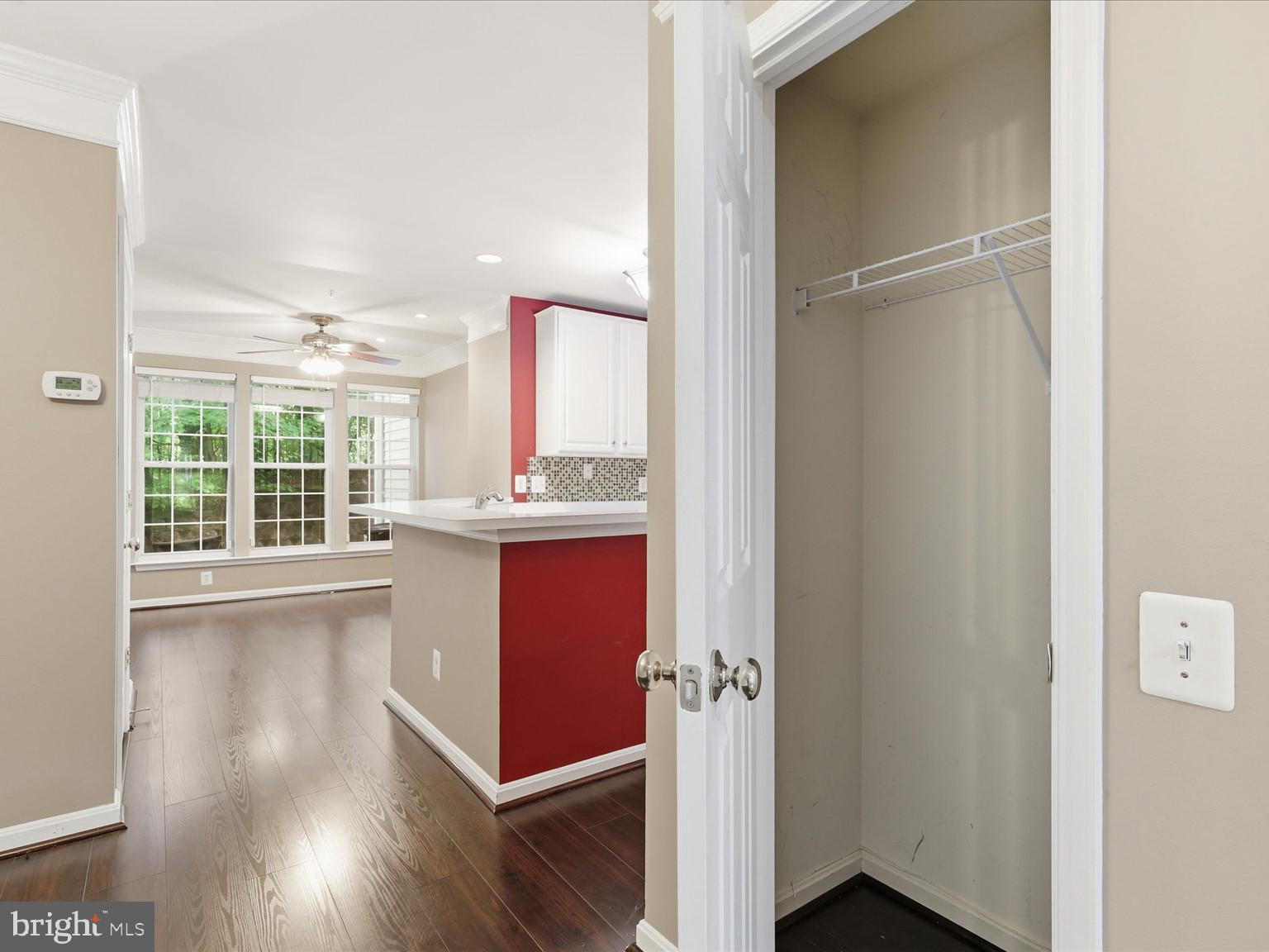 FAIR LAKES - Residential