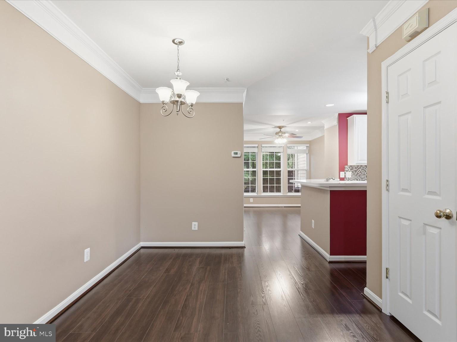 FAIR LAKES - Residential