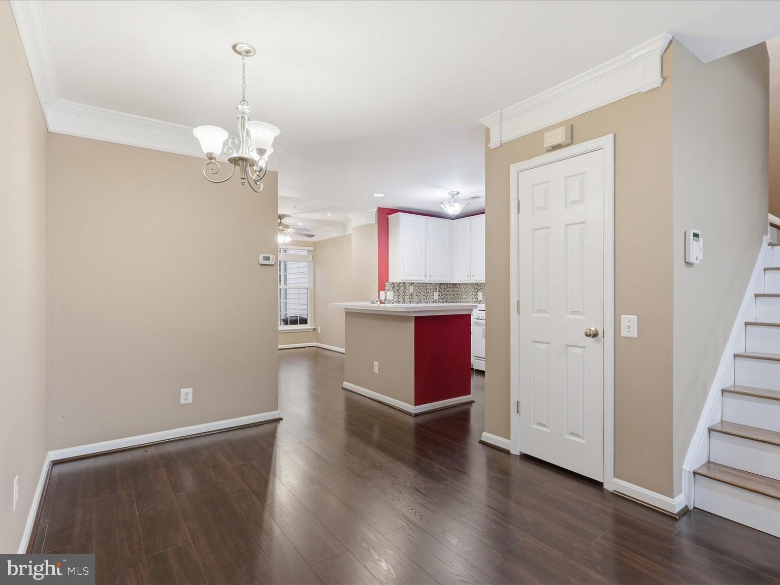 FAIR LAKES - Residential