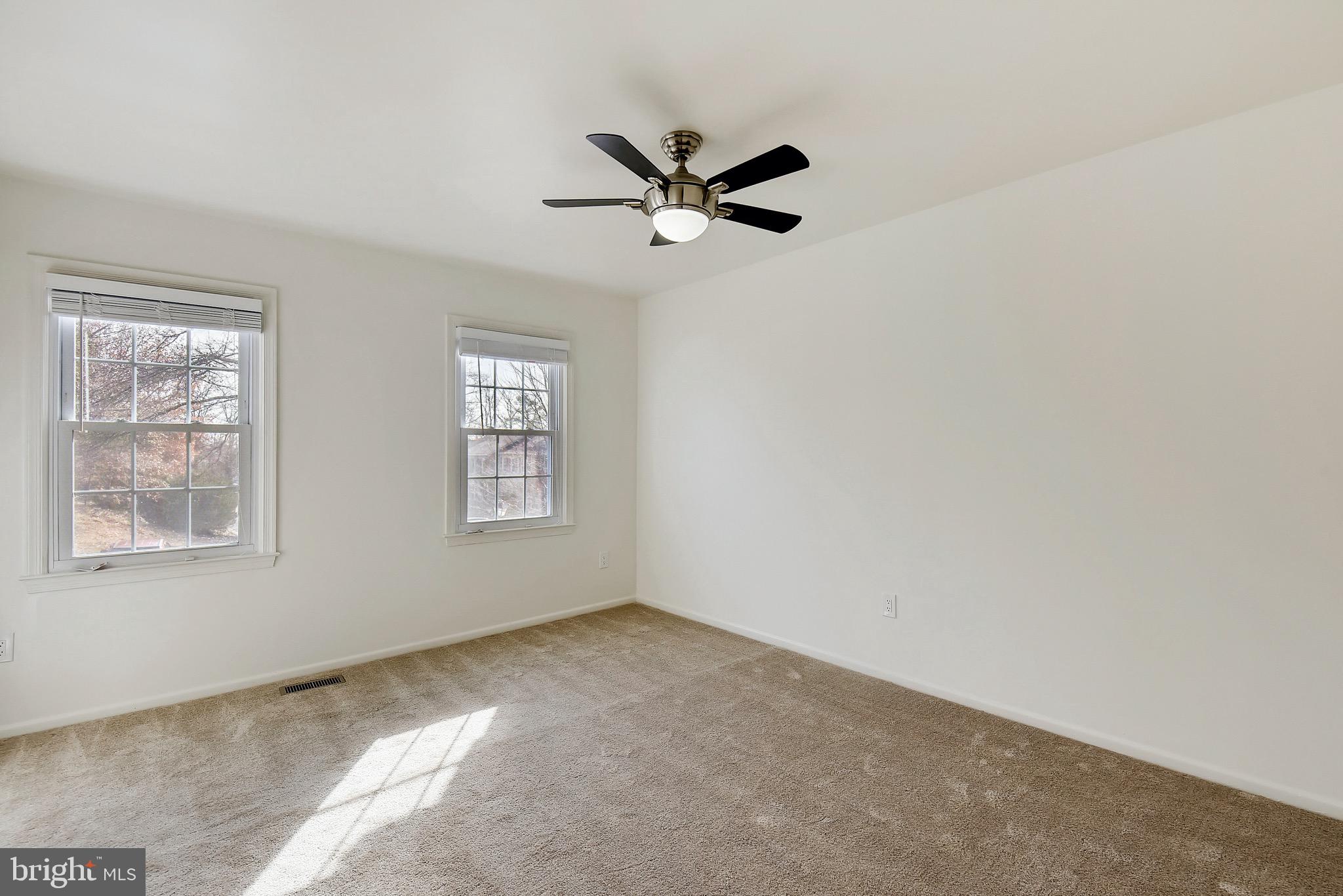 NEWINGTON STATION - Residential