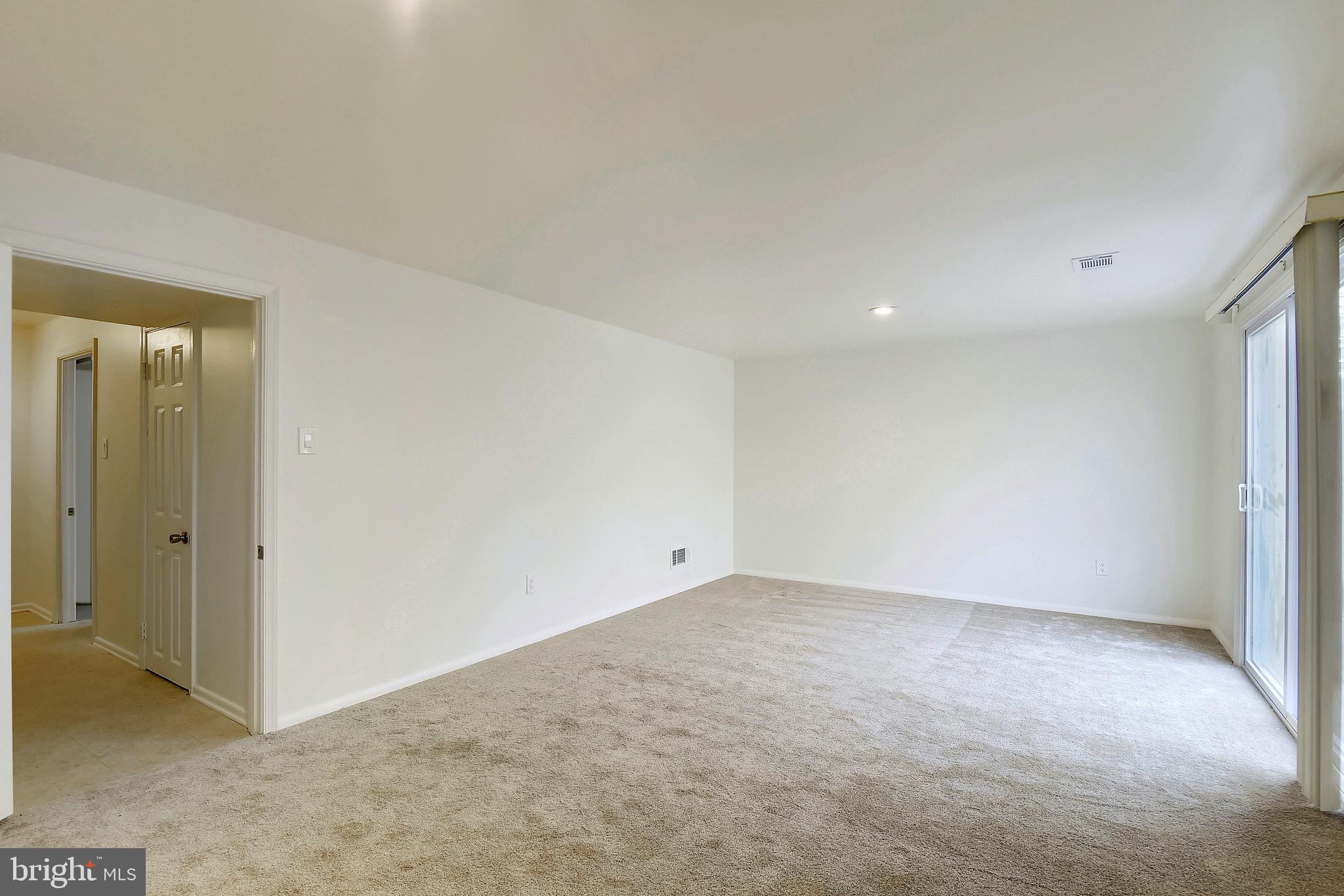 NEWINGTON STATION - Residential