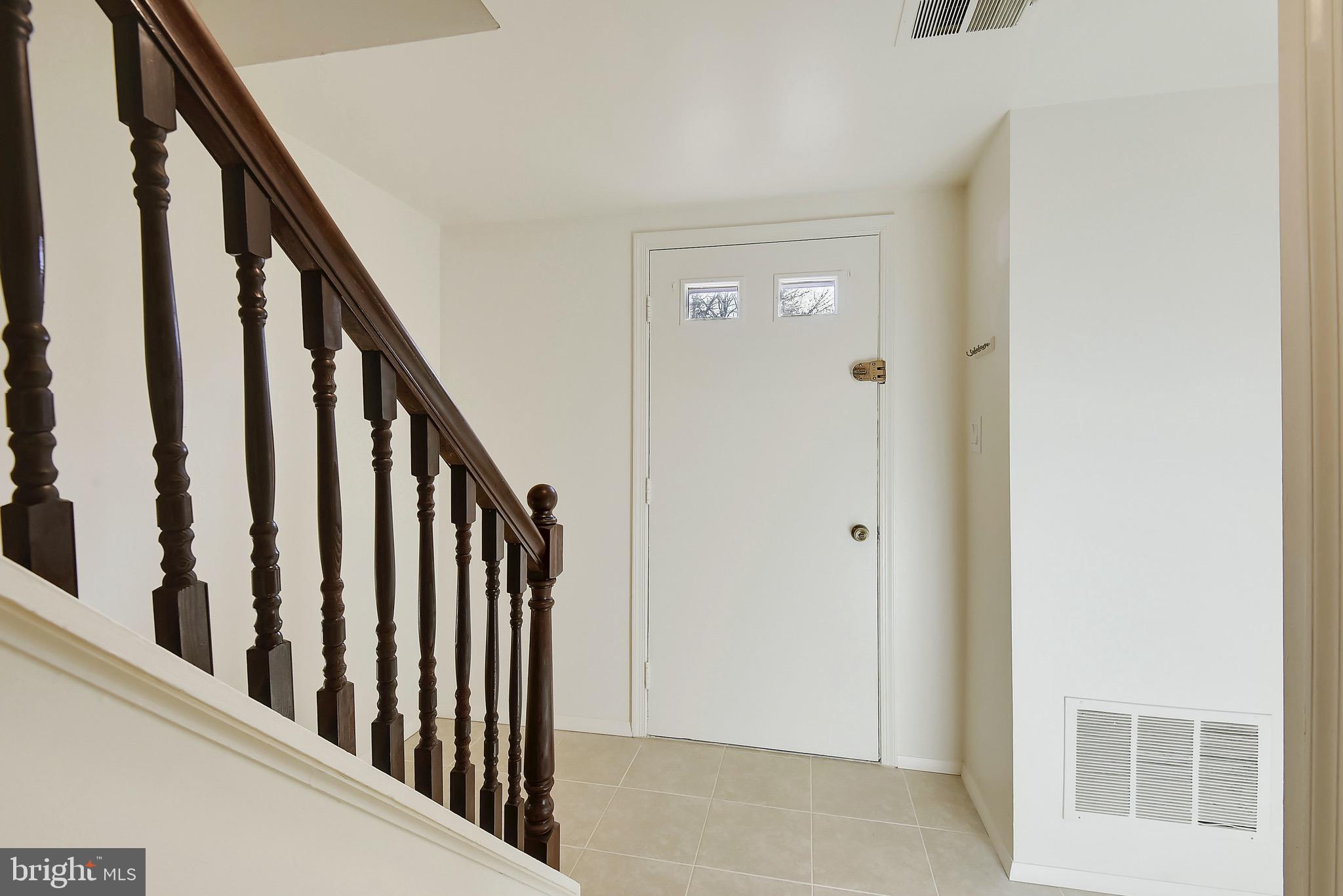 NEWINGTON STATION - Residential