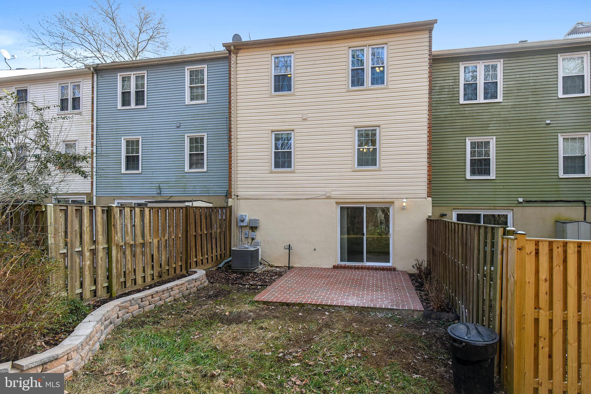 NEWINGTON STATION - Residential