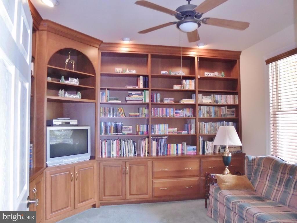 MORGANSHIRE - Residential