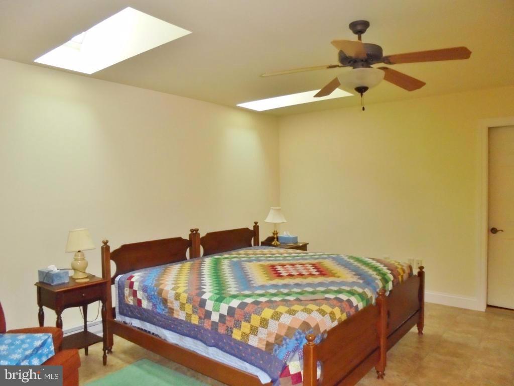 MORGANSHIRE - Residential