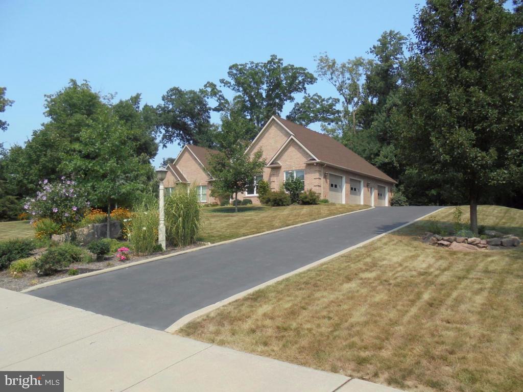 MORGANSHIRE - Residential