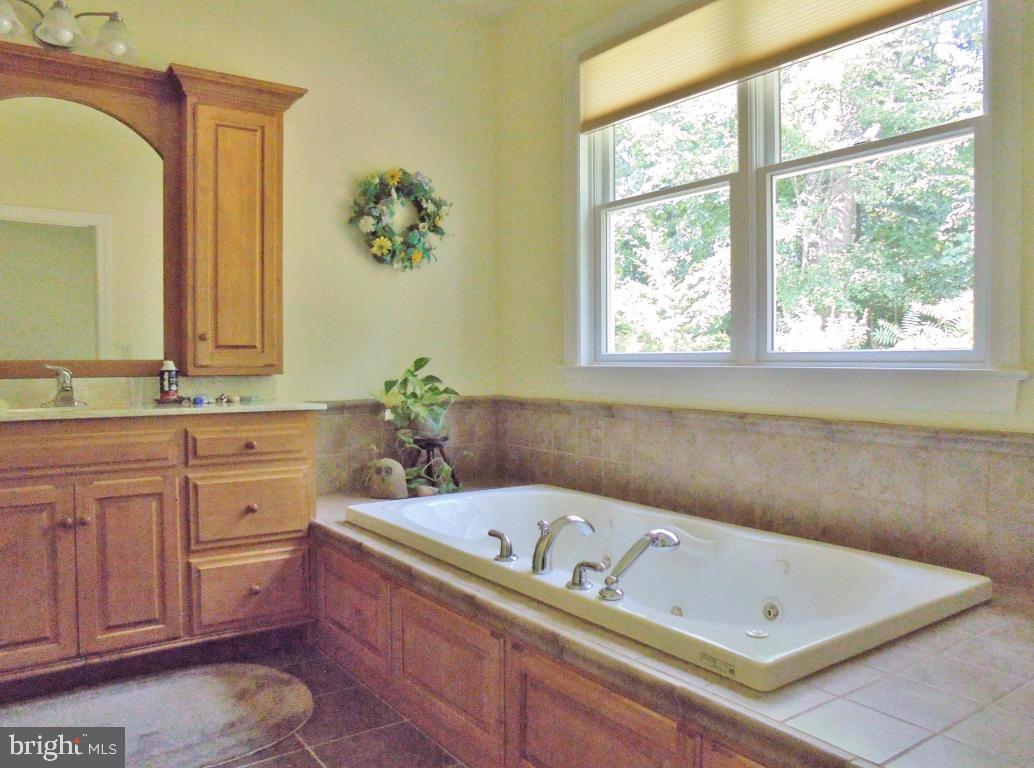 MORGANSHIRE - Residential