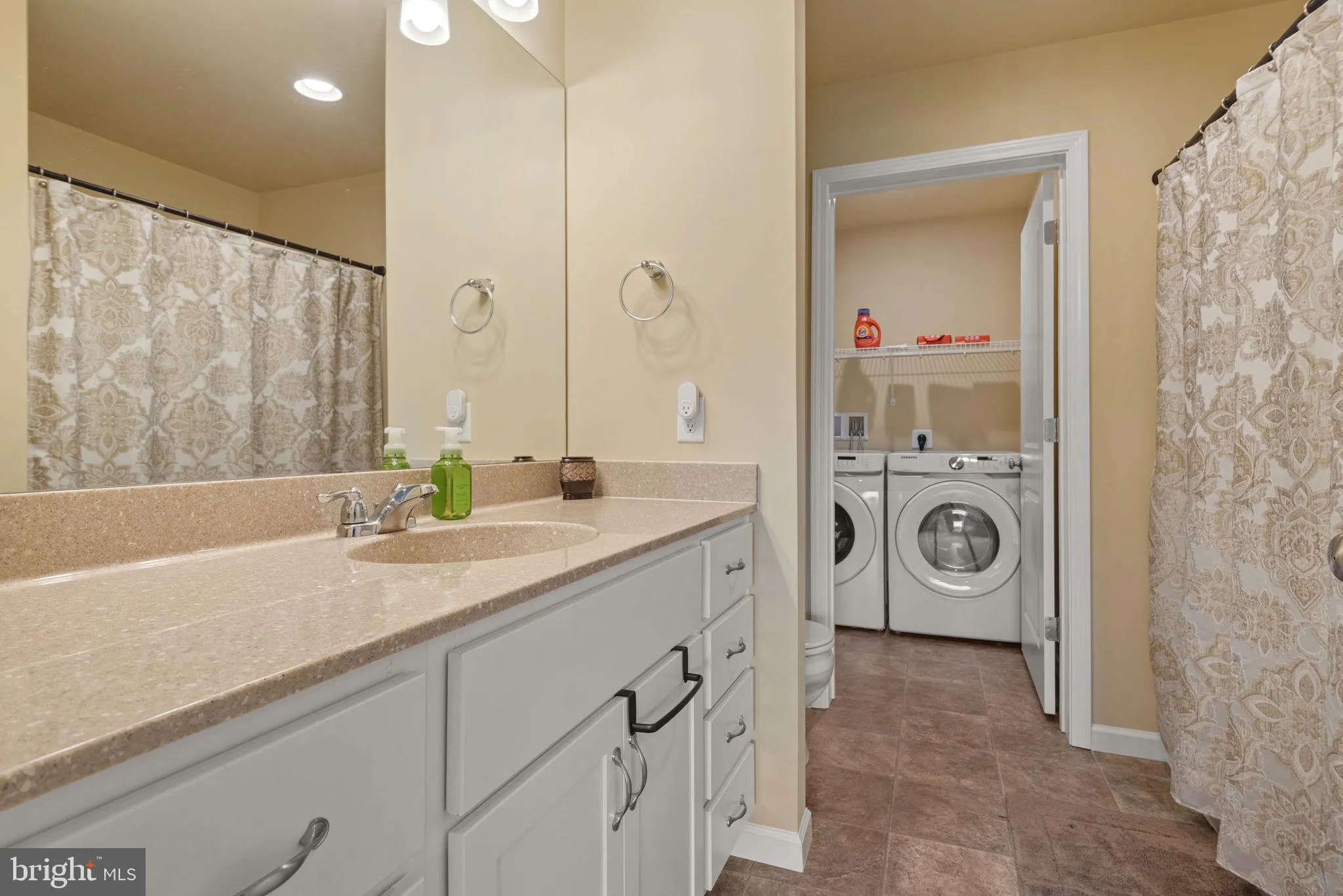 Willow Street, Pennsylvania 17584, United States, 3 Bedrooms Bedrooms, ,3 BathroomsBathrooms,Residential,Coming Soon,170529