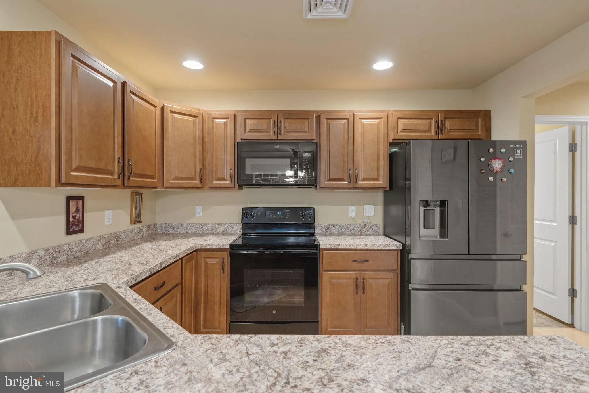 Willow Street, Pennsylvania 17584, United States, 3 Bedrooms Bedrooms, ,3 BathroomsBathrooms,Residential,Coming Soon,170529