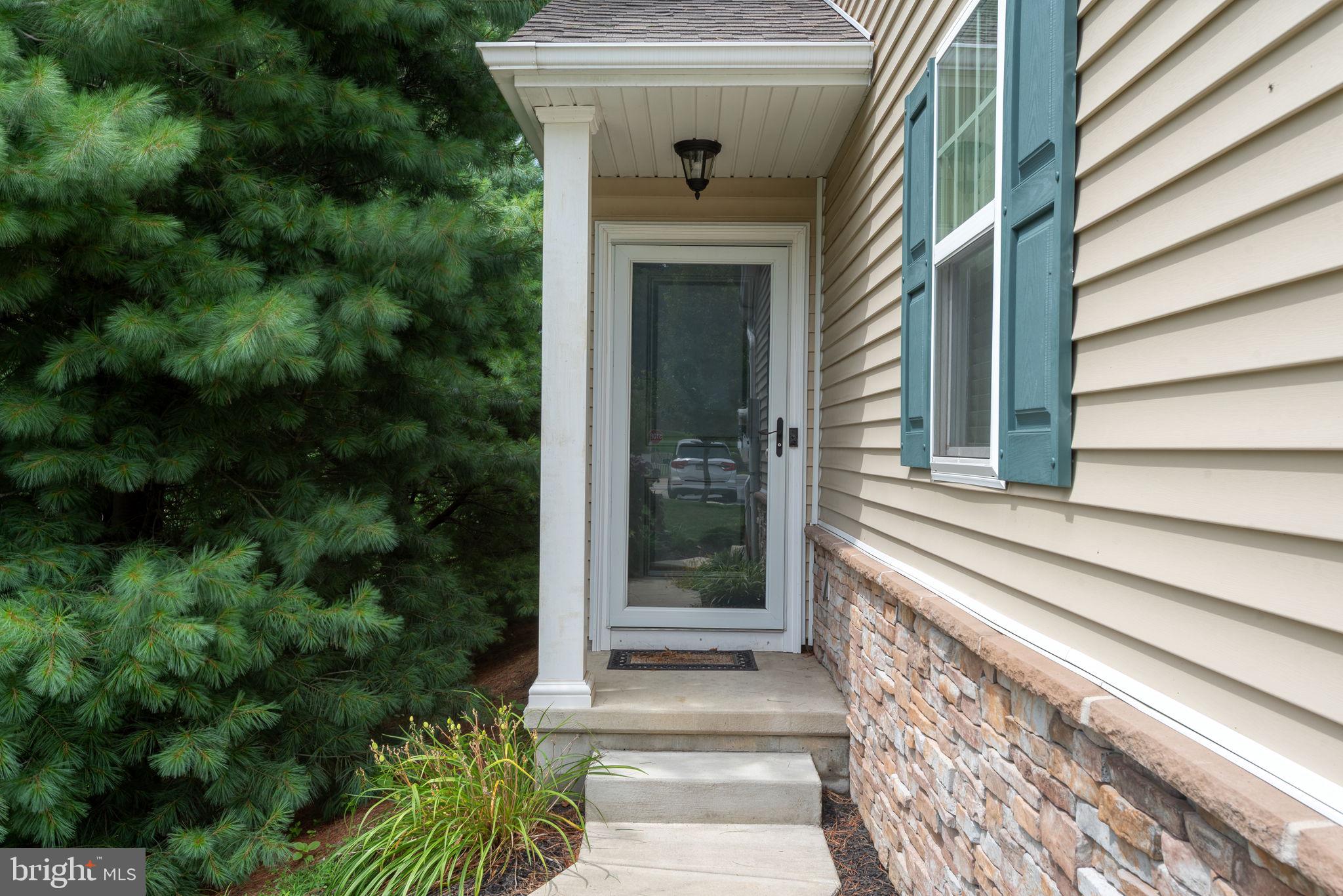 717 DANFORTH CIRCLE