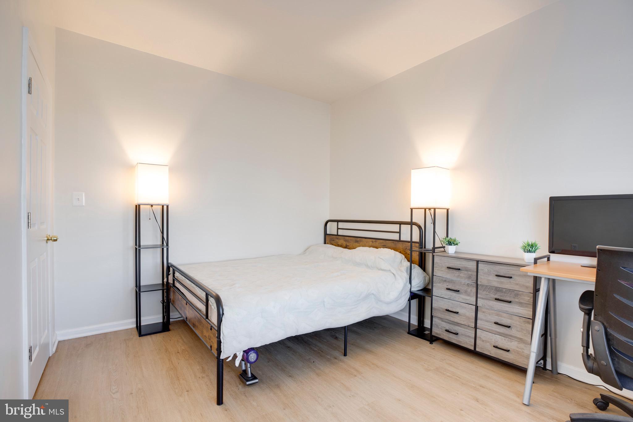 AMBERLEA AT SOUTH RIDING - Residential