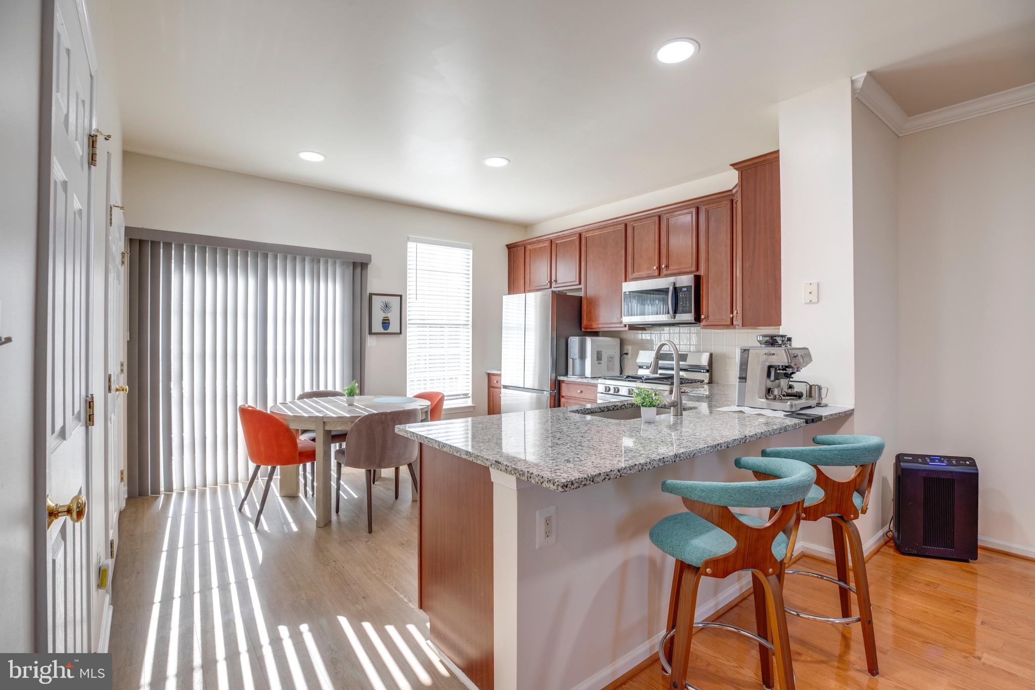 AMBERLEA AT SOUTH RIDING - Residential