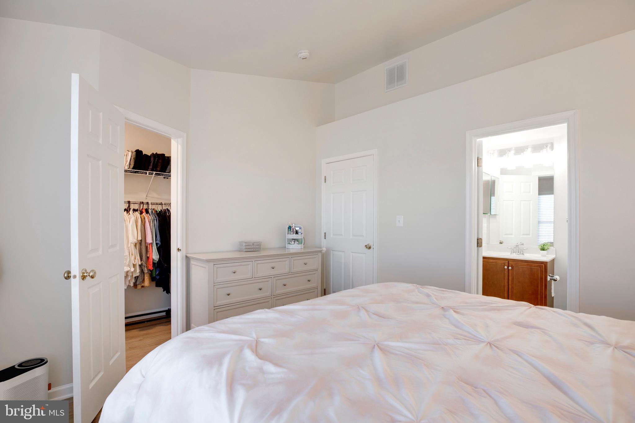 AMBERLEA AT SOUTH RIDING - Residential