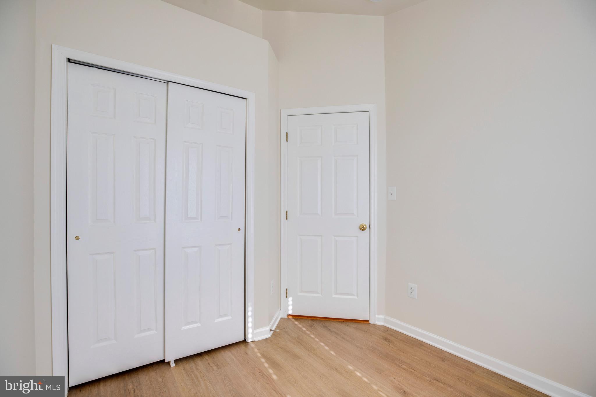 AMBERLEA AT SOUTH RIDING - Residential