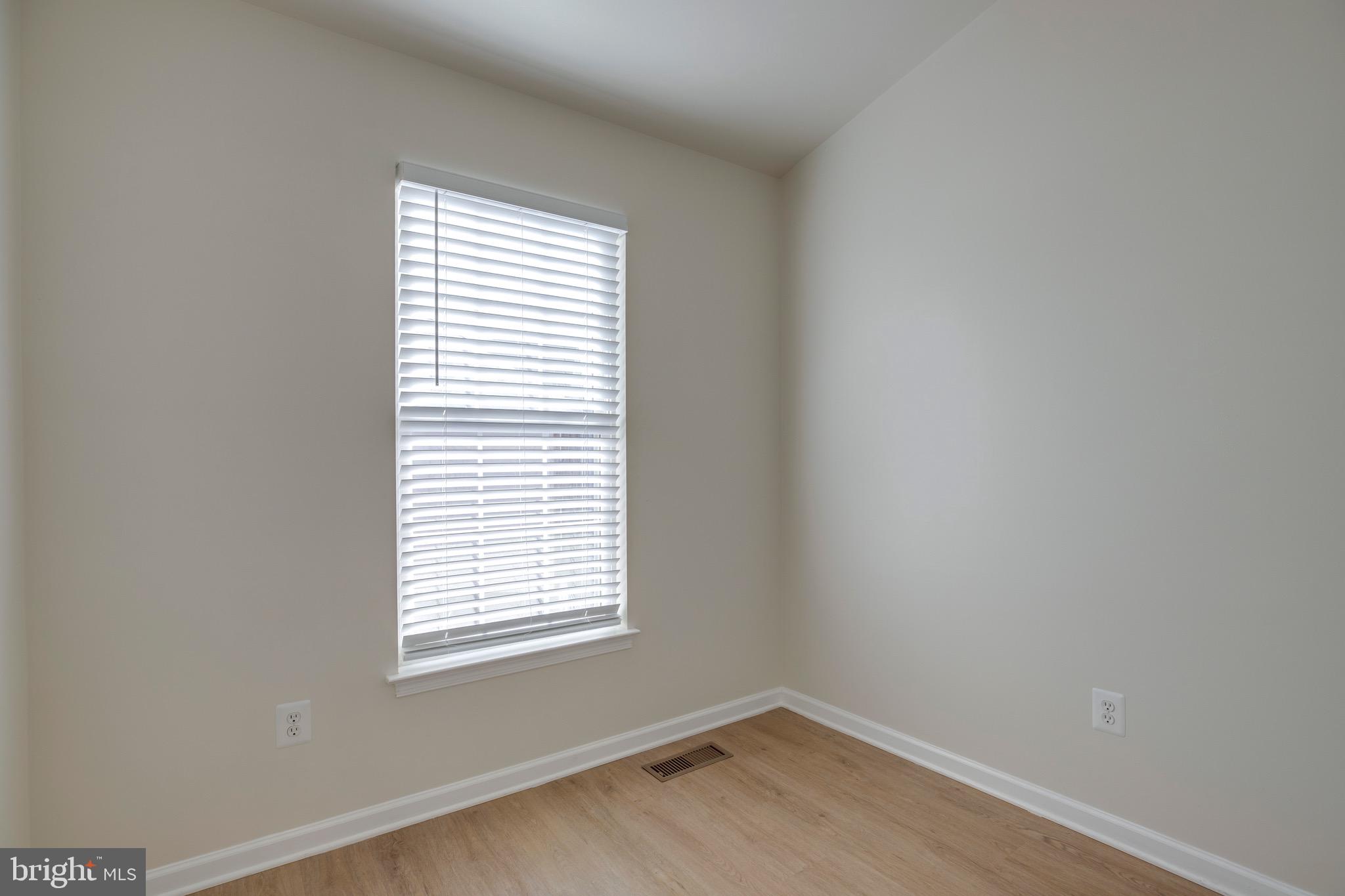 AMBERLEA AT SOUTH RIDING - Residential