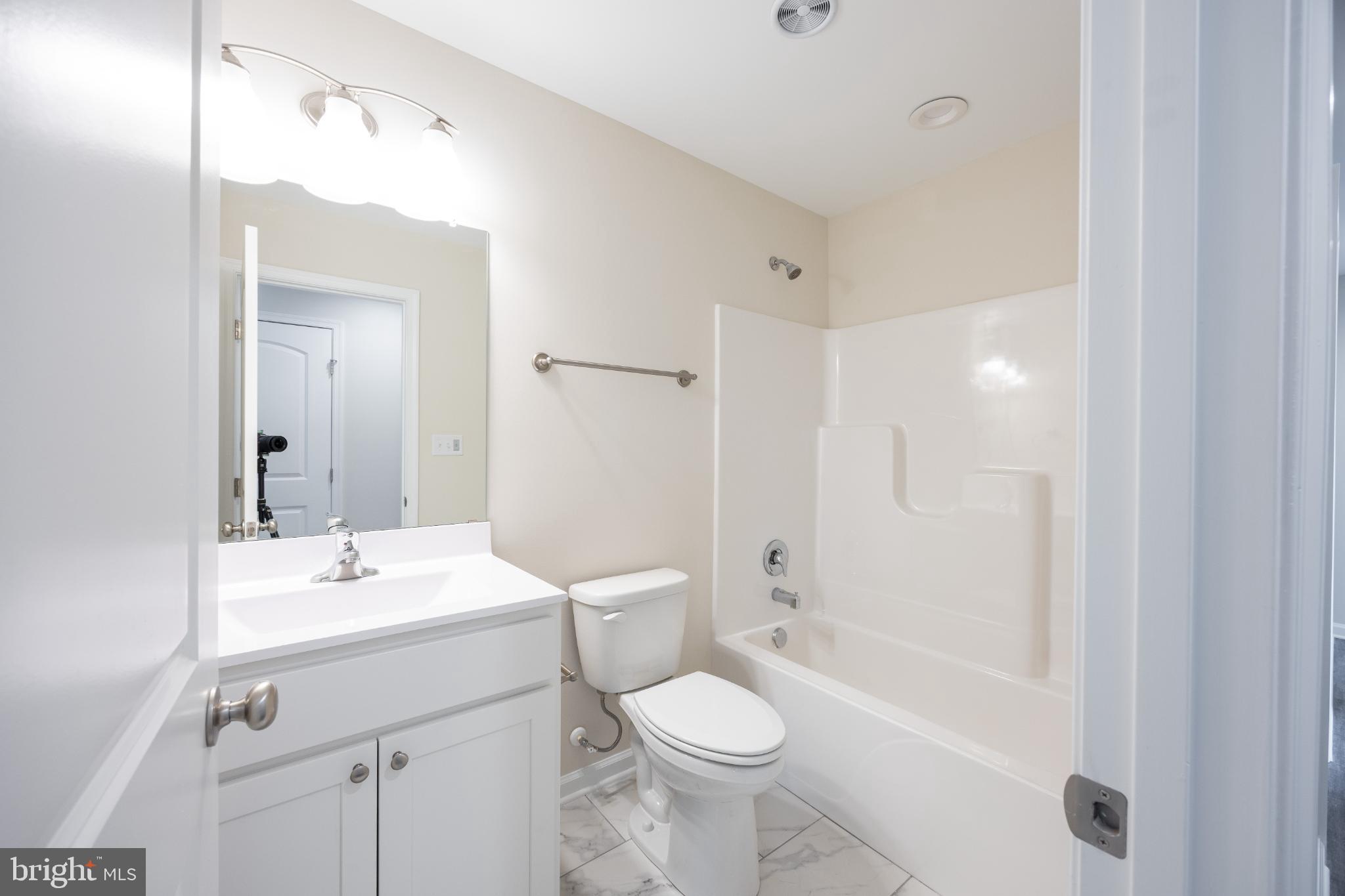 PRENTISS POINT - Residential