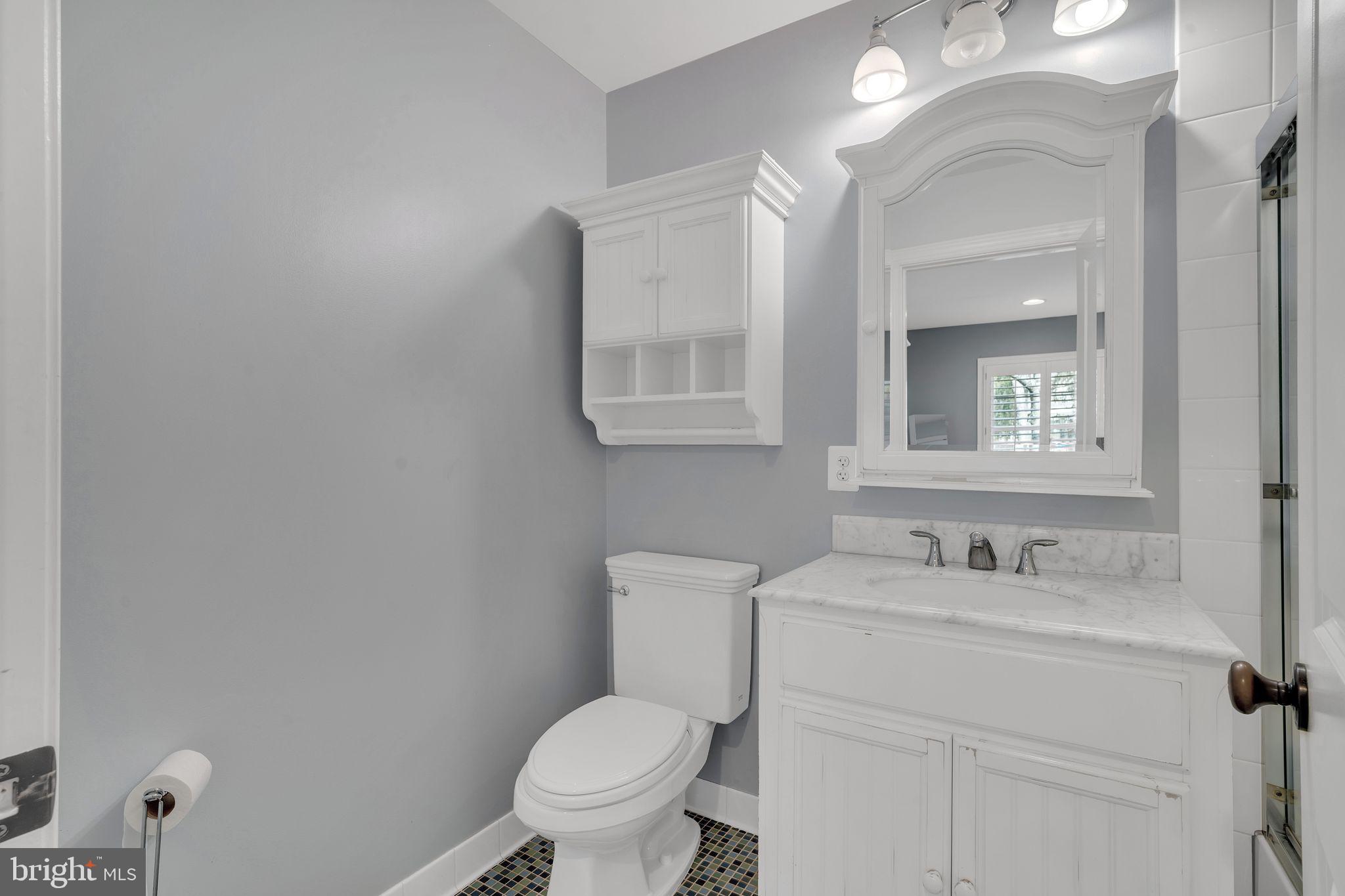 WILLIAMSBURG GARDENS - Residential