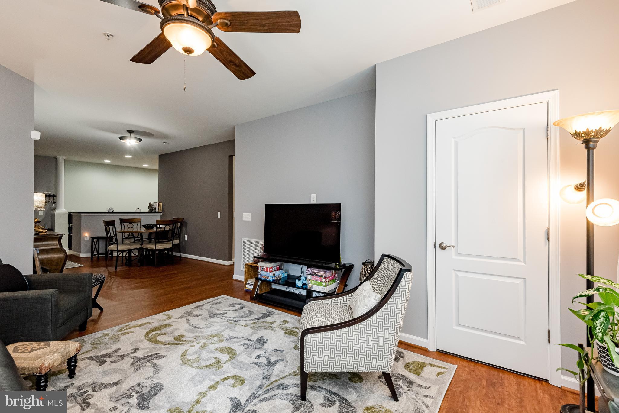 CARROLLS CREEK - Residential