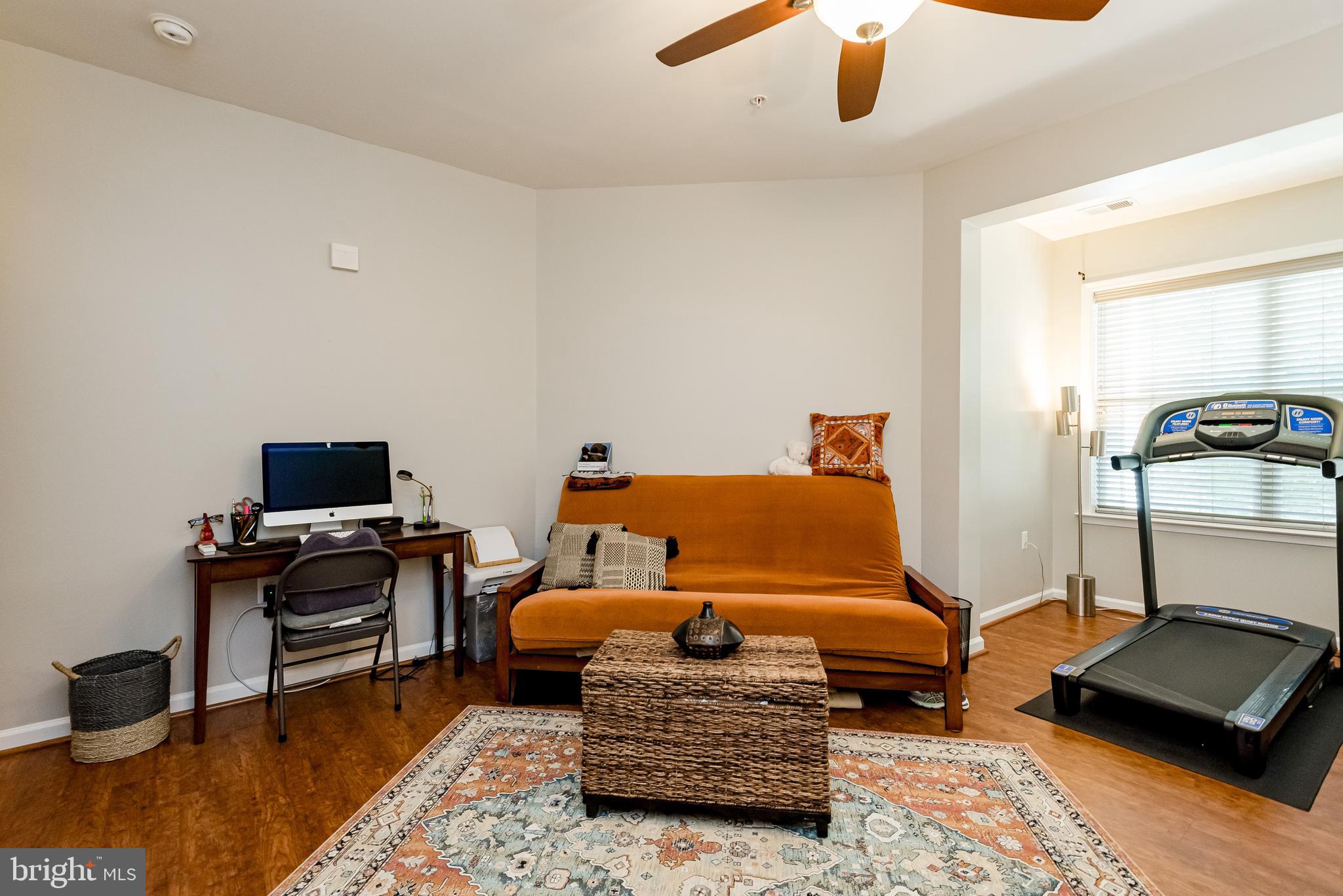 CARROLLS CREEK - Residential