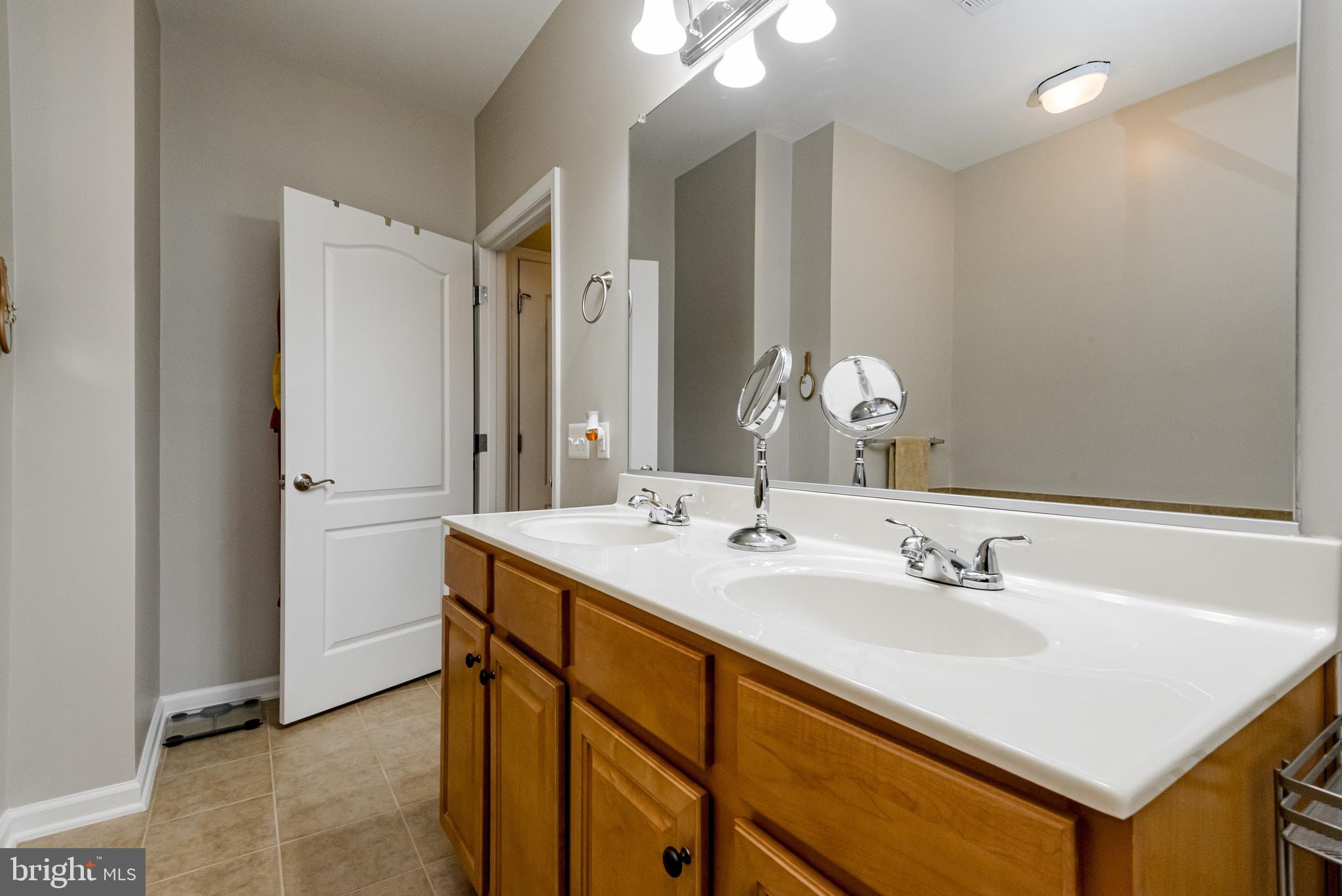 CARROLLS CREEK - Residential