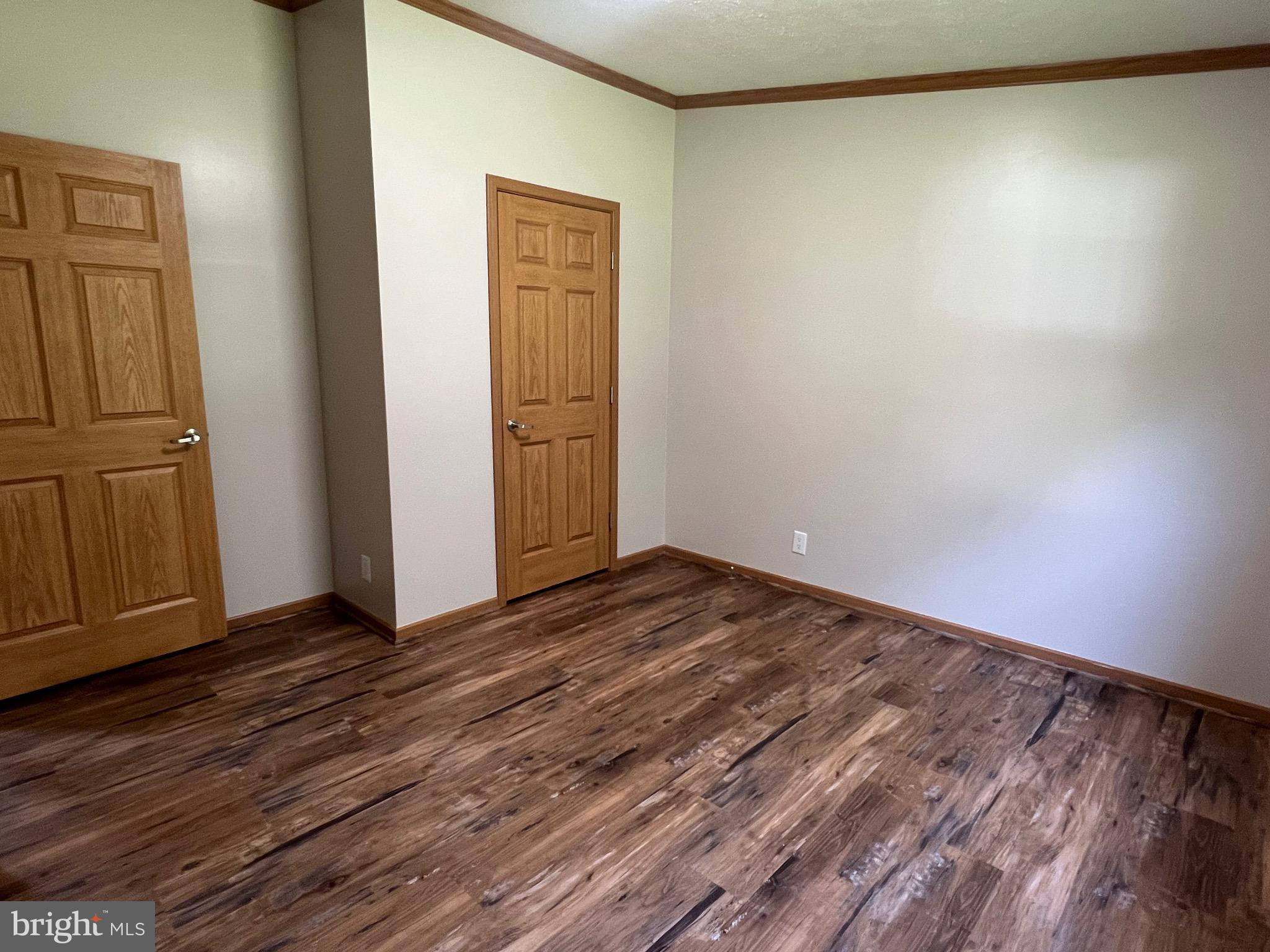 WYNN WOOD - Residential