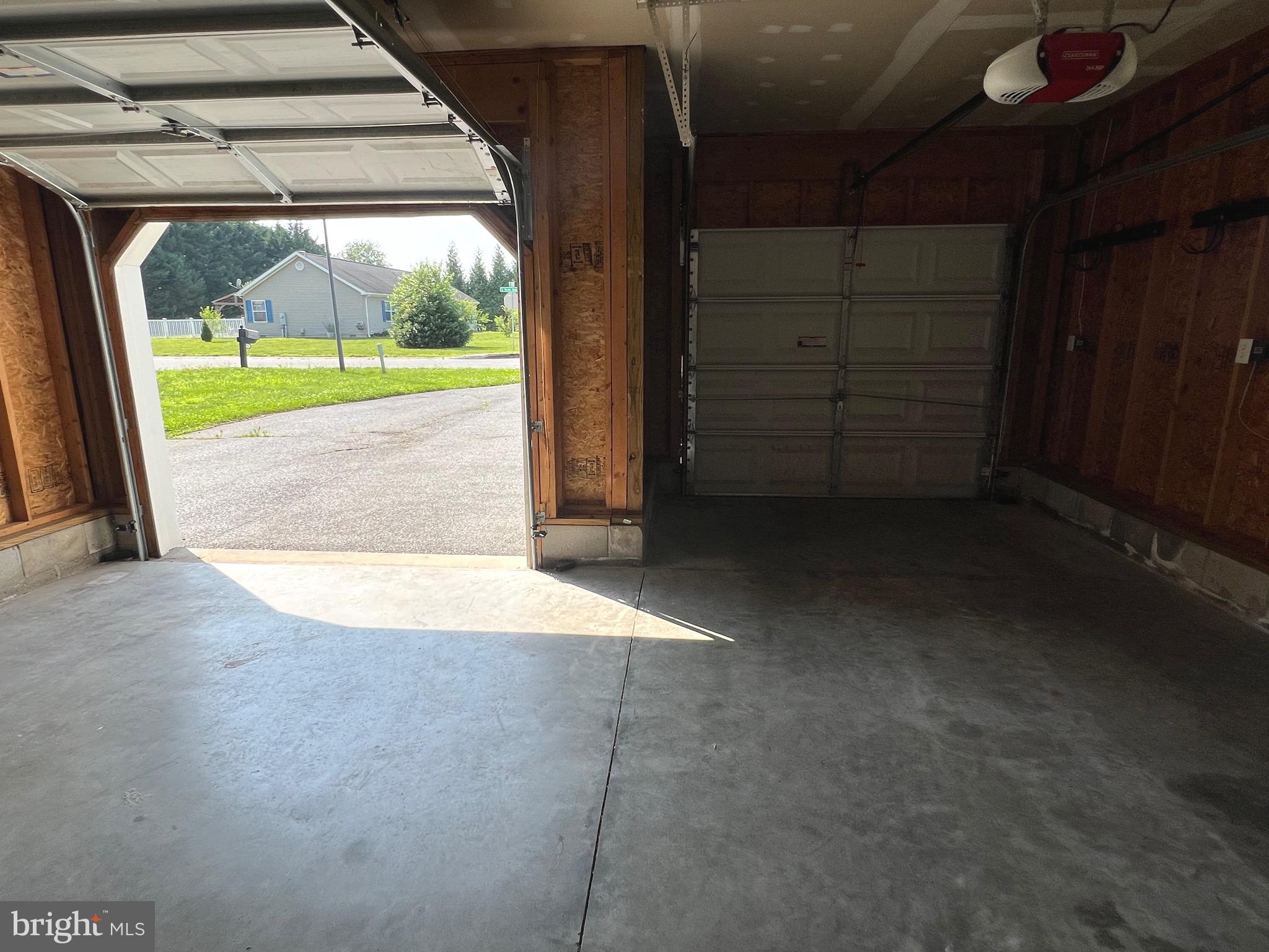 WYNN WOOD - Residential