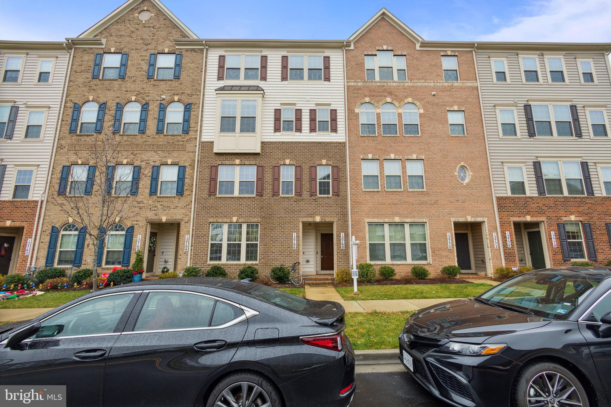 Get it before it's gone because it won't last long.
Beautifully maintain, 3 bedroom, 2.5 bathroom, interior-unit townhome. Main level boast an open gourmet kitchen with stainless steel appliances, granite island and pendant lighting. Large family room with beautiful hardwood floors and plenty of natural light. Upper level consists of three spacious bedrooms, two full upgraded bathrooms and a generous size laundry room. The master bedroom has elevated tray ceiling, two walk-in closets and a luxury spa like bathroom with dual vanities and elegant fixtures and lighting. There is also a back facing balcony and one car garage. All of this available in the amenity-rich neighborhood of Cabin Branch, in Clarksburg, MD. Close-by you will find wonderful shopping, easy access to I270, as well as the amazing Black Hill Regional Park with all it has to offer!