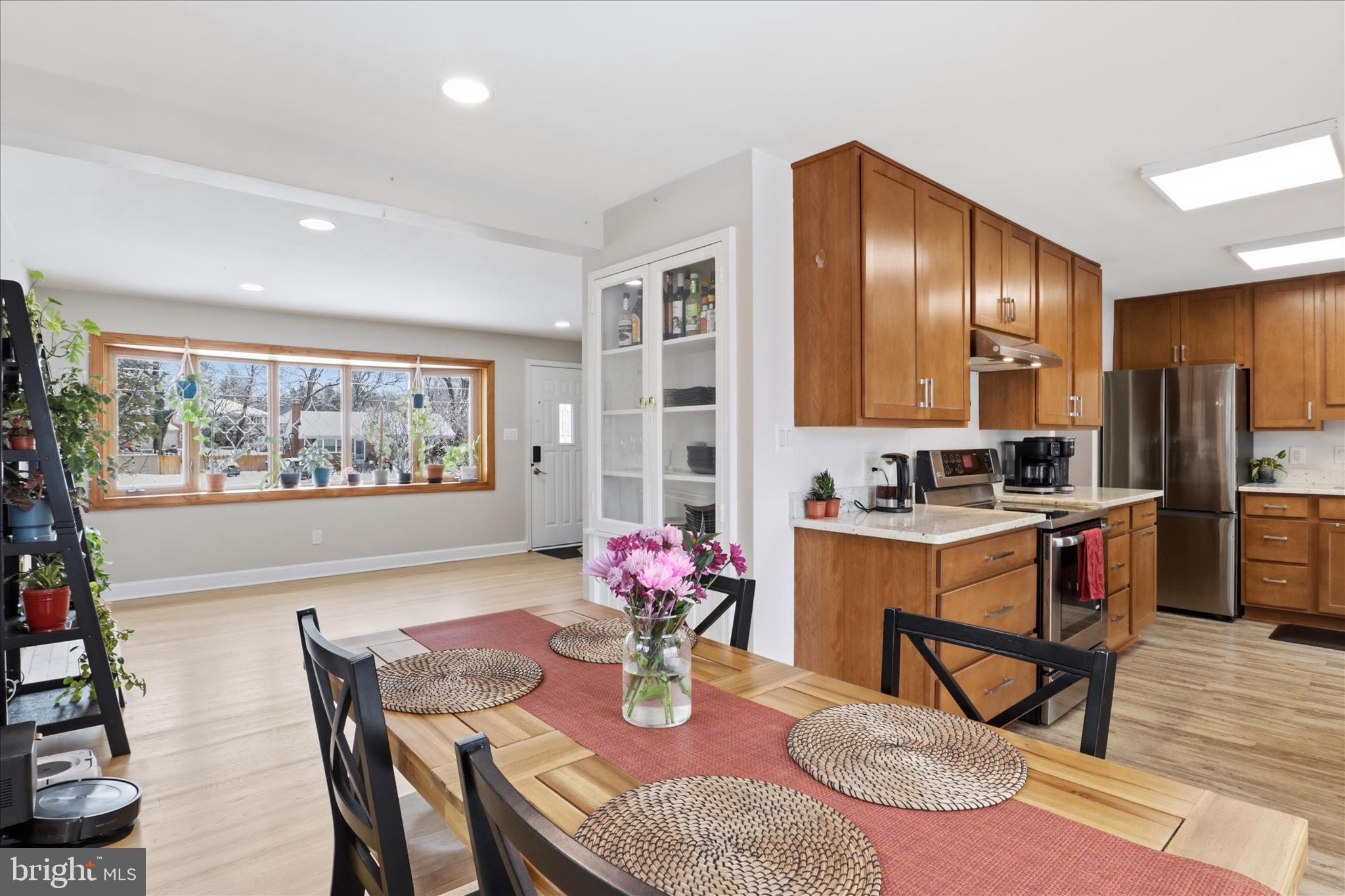 BROYHILL CREST - Residential