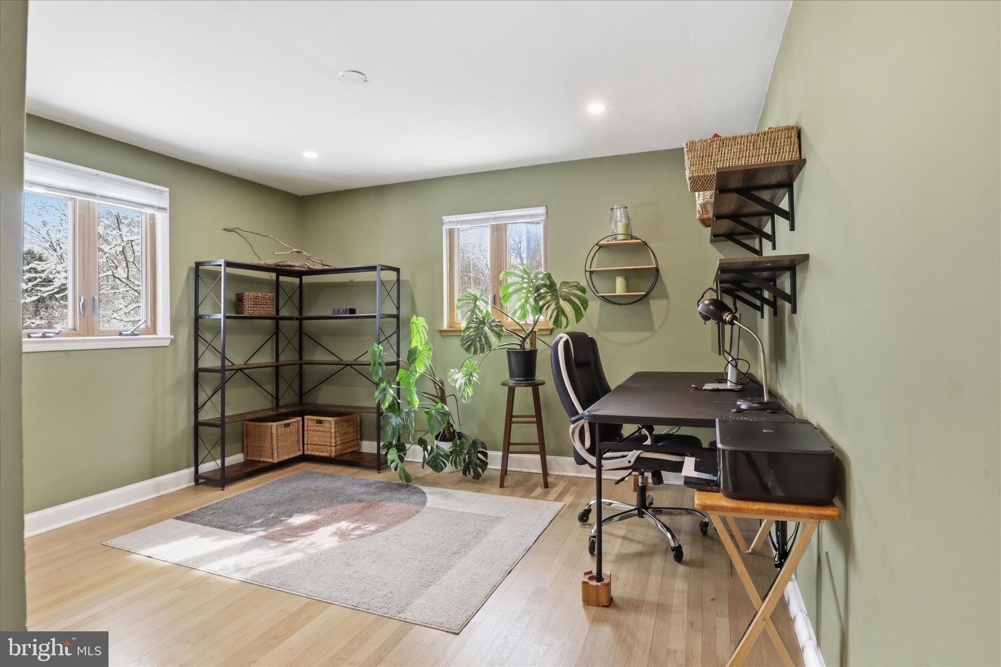 BROYHILL CREST - Residential