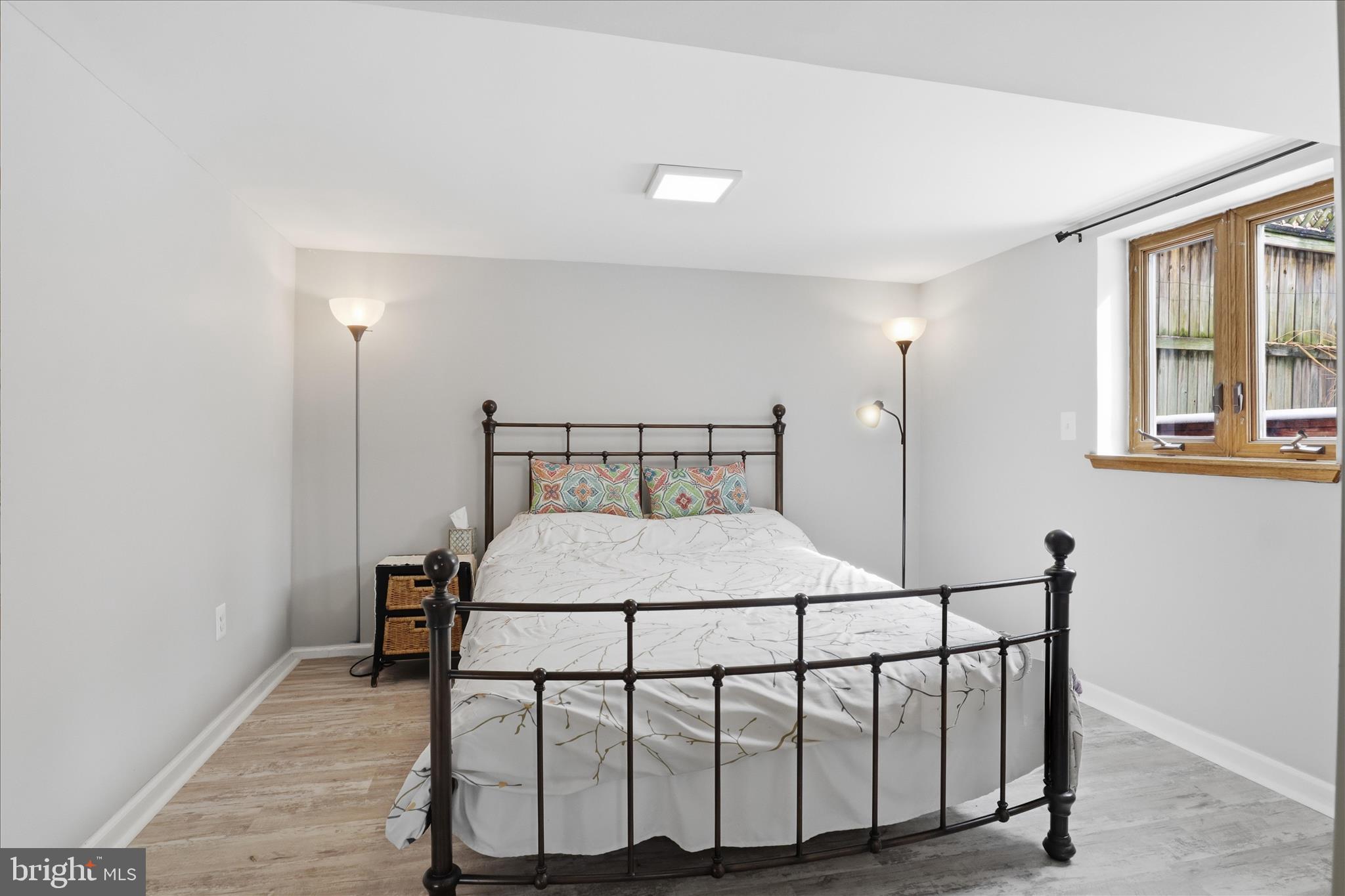 BROYHILL CREST - Residential