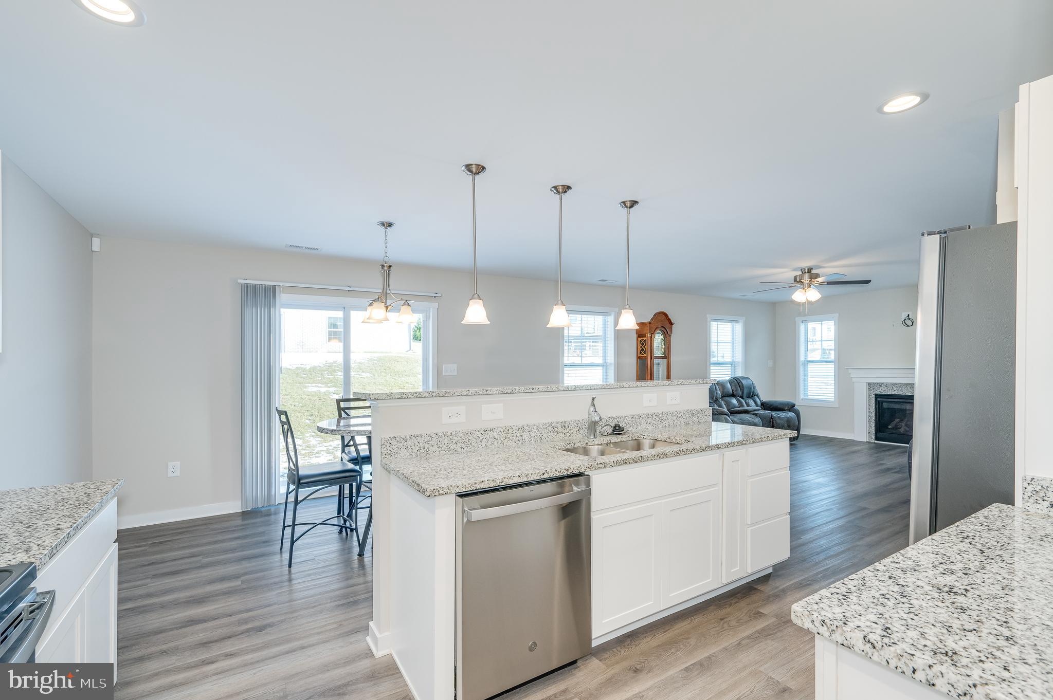 STONEY RIDGE - Residential